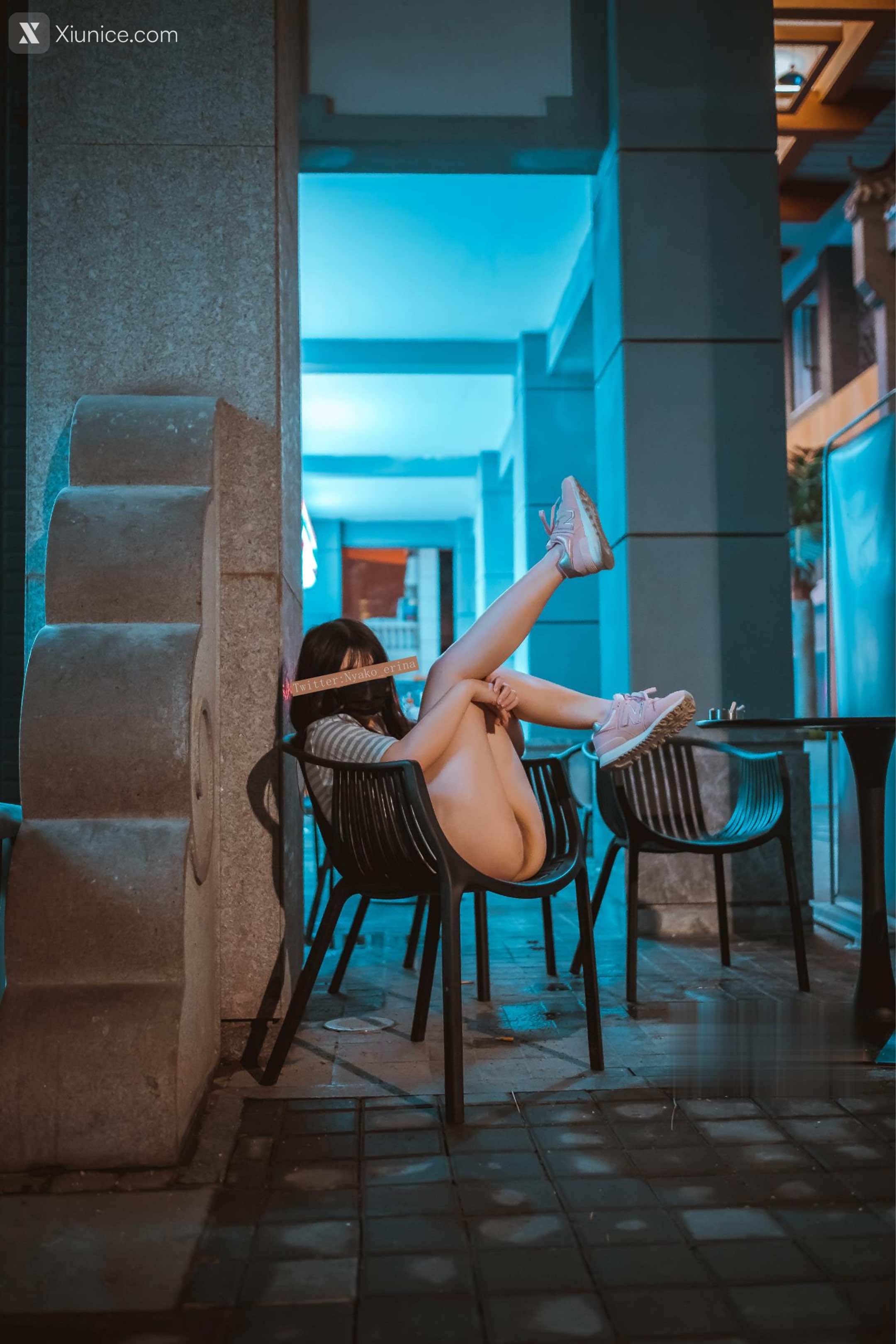 有喵酱 夜晚户外露出 41