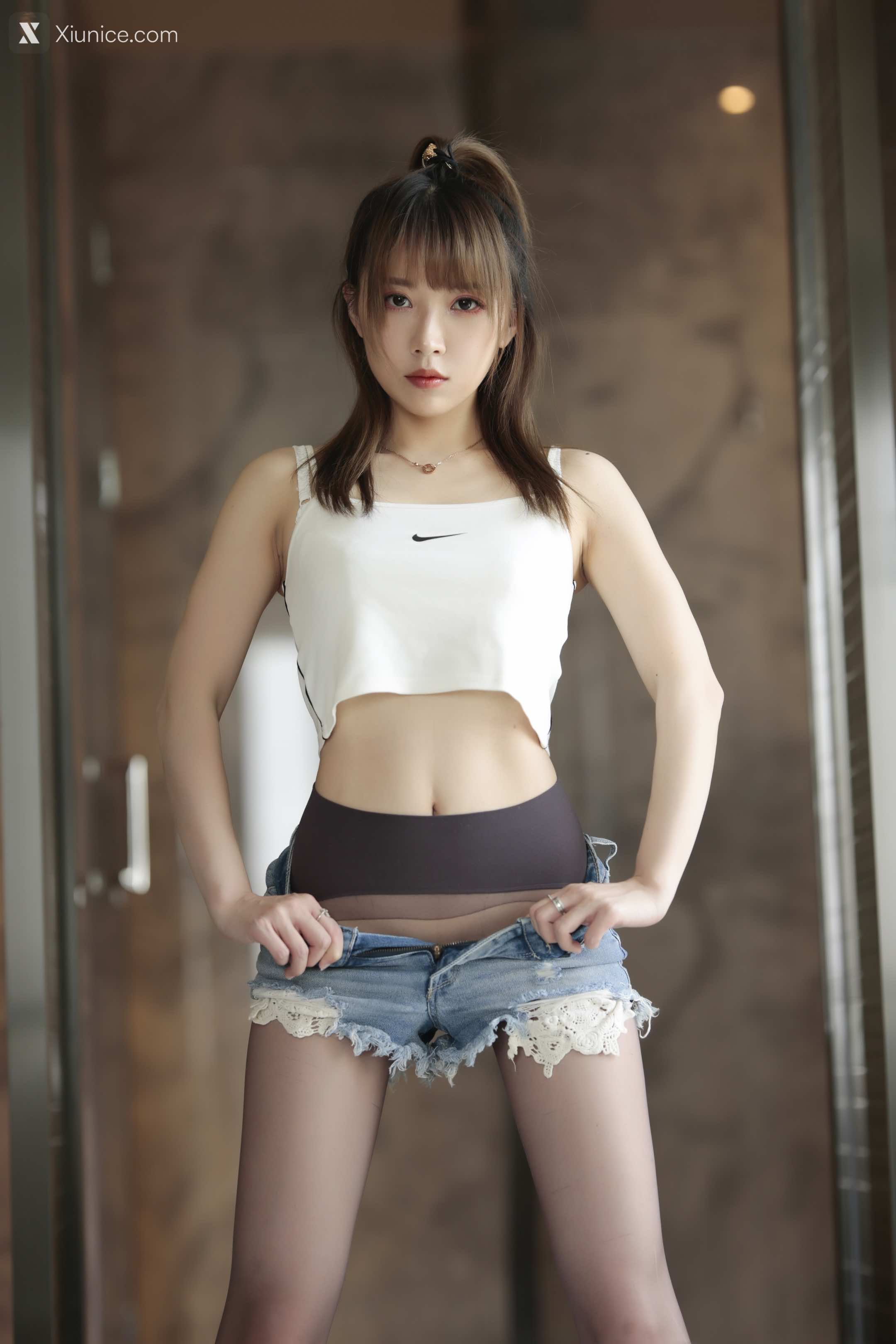 小女巫露娜 牛仔小裤裤 31