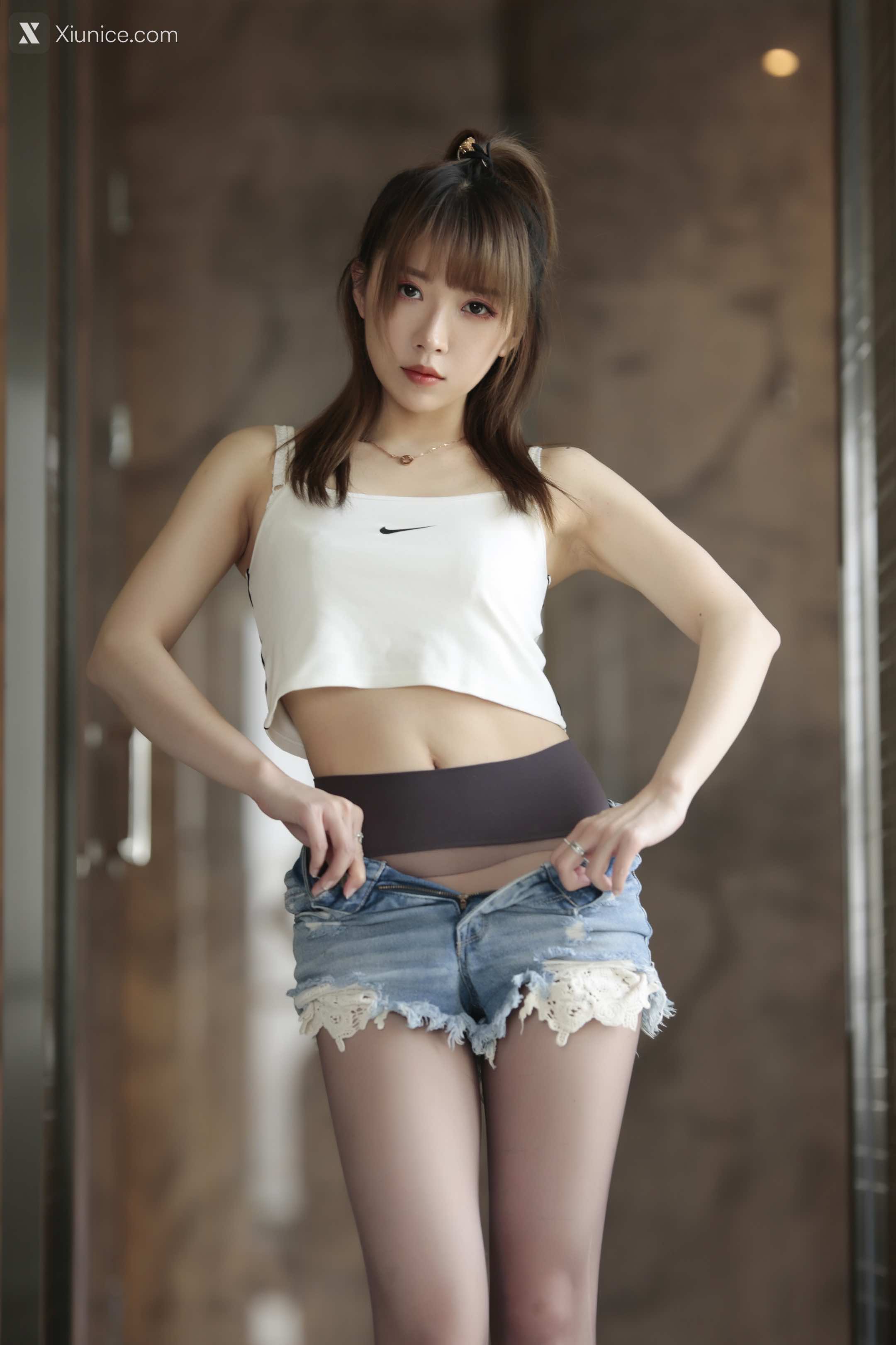 小女巫露娜 牛仔小裤裤 32