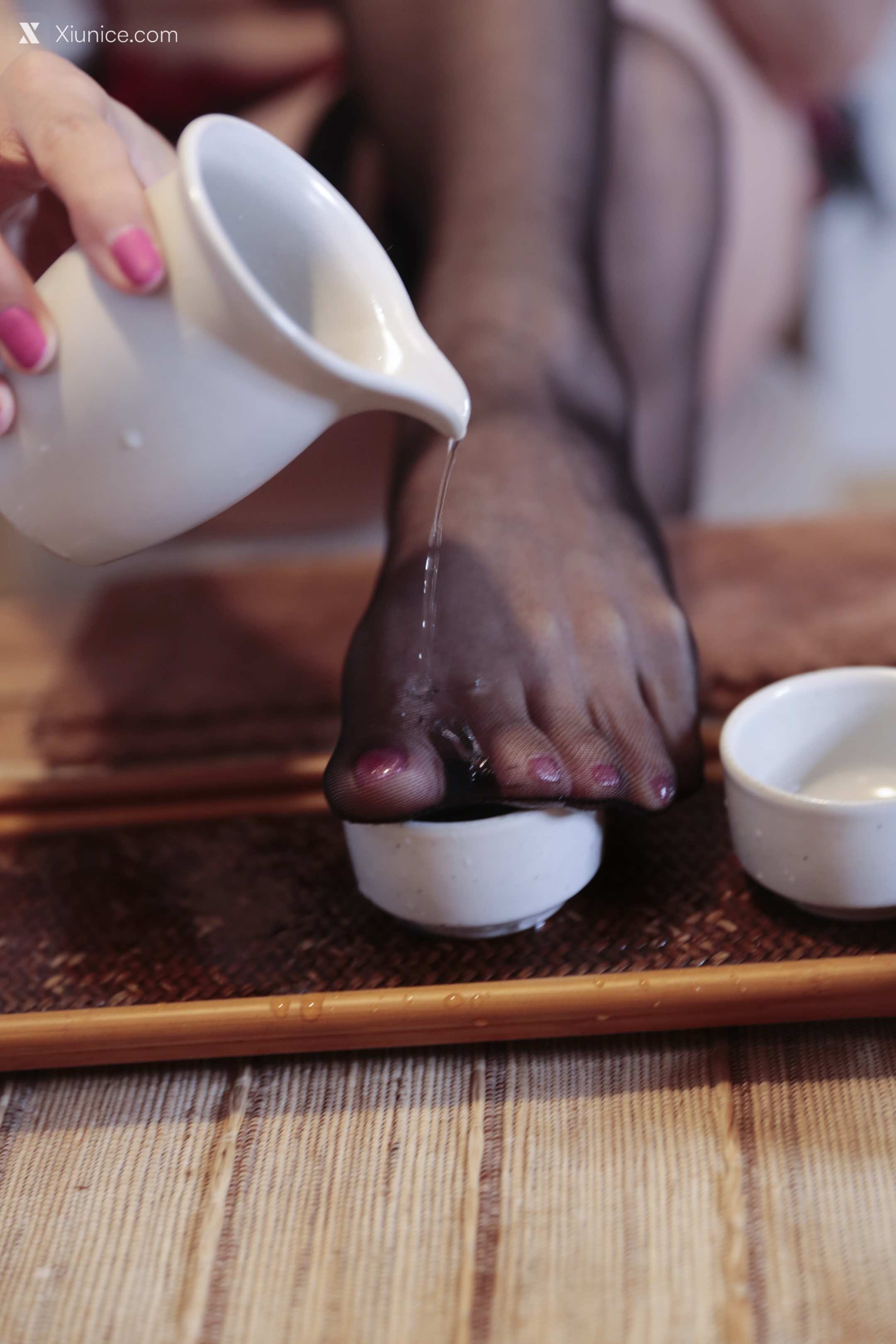 小女巫露娜 黑茶 33