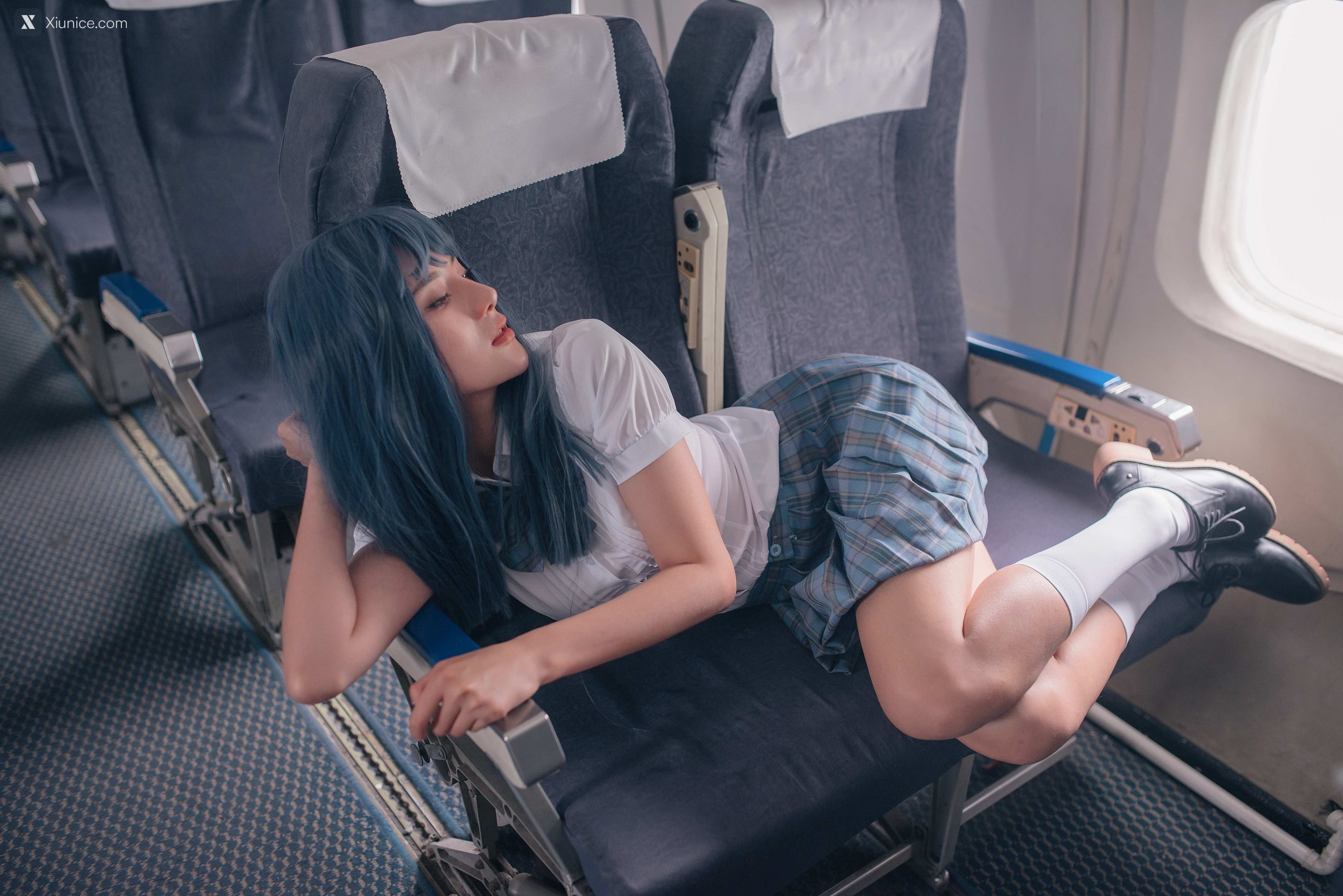 就是阿朱啊 飞机上的情欲乘客 8