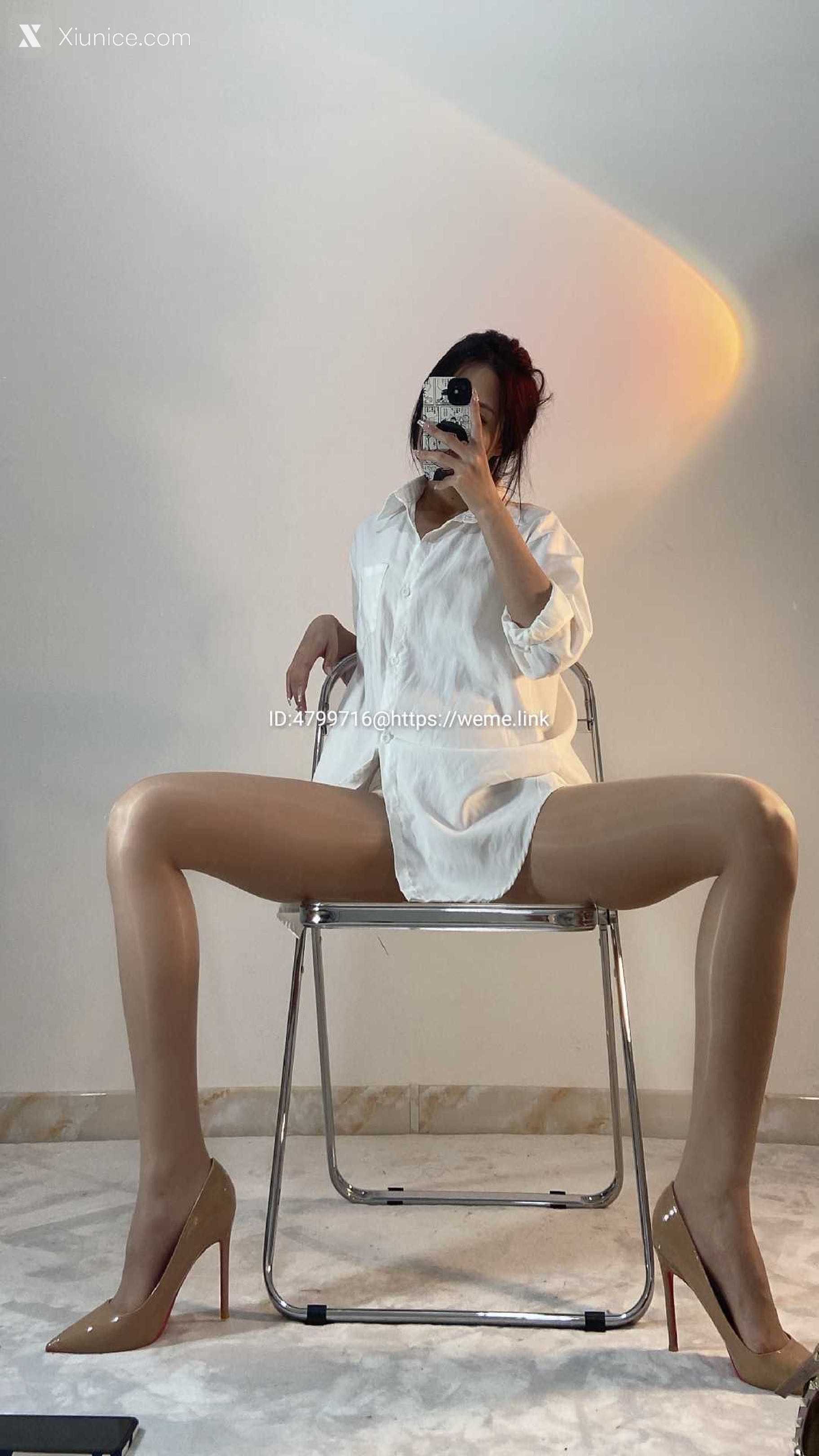 徐绾绾yyyy微密圈系列视图合集 305