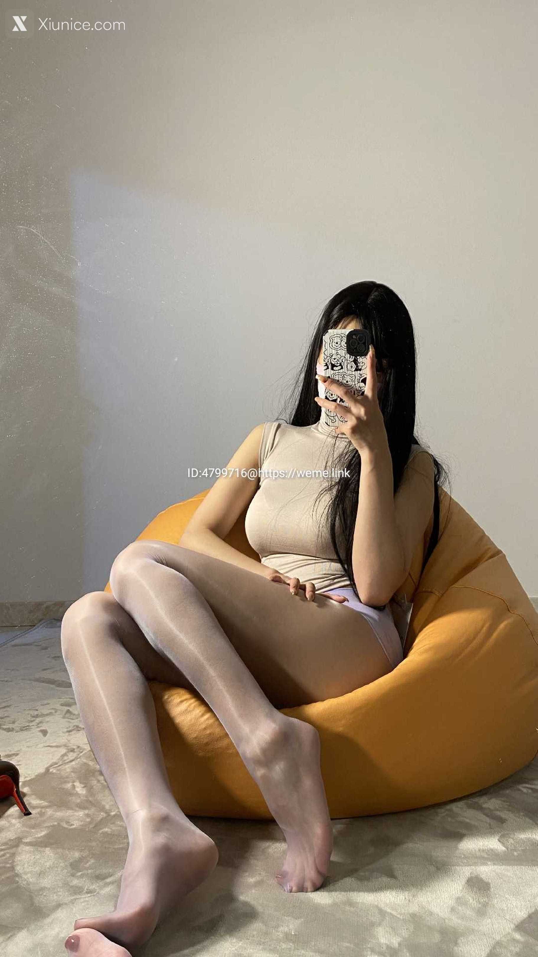 徐绾绾yyyy微密圈系列视图合集 31