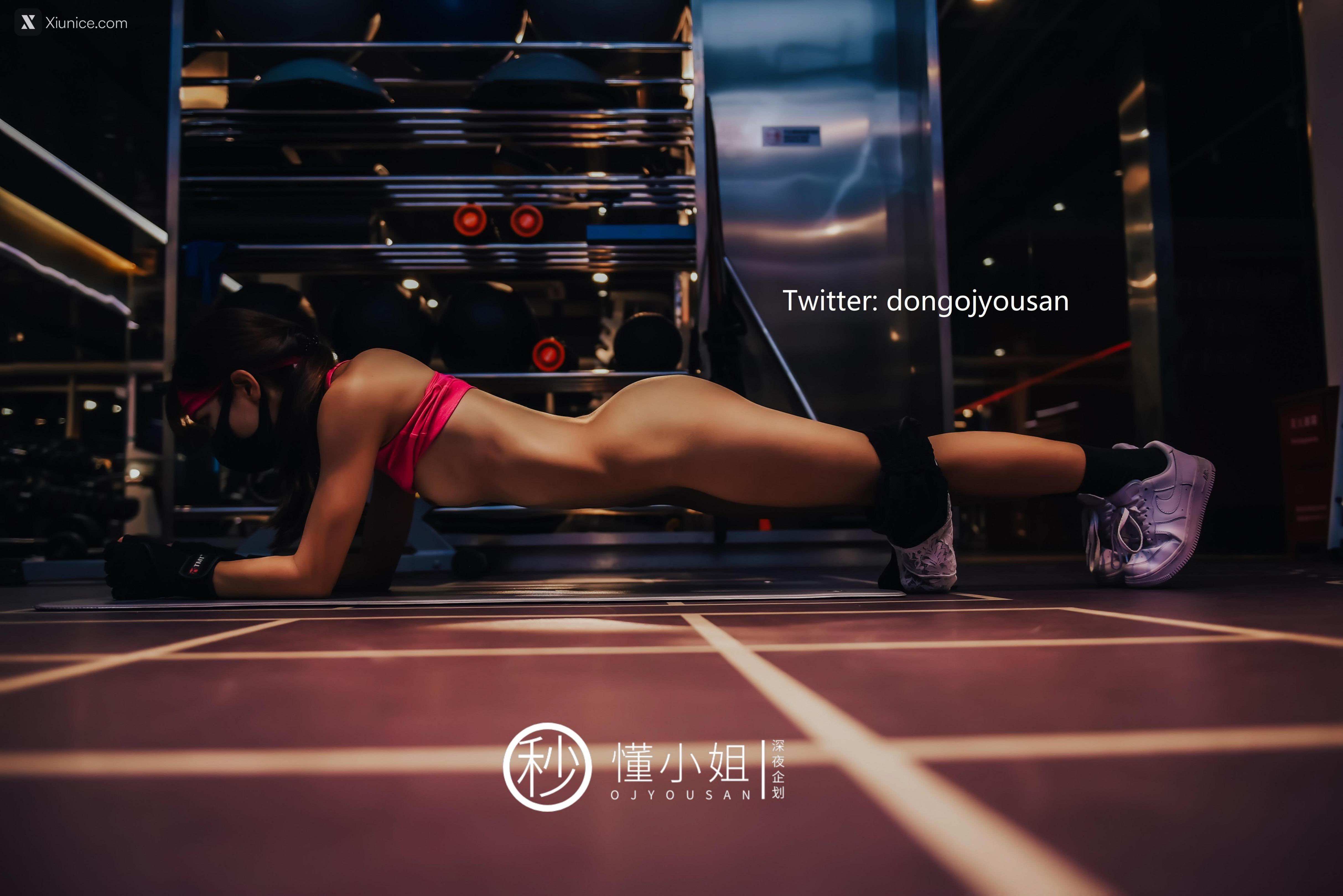 懂小姐 理万姬 深夜企划 健身房 32