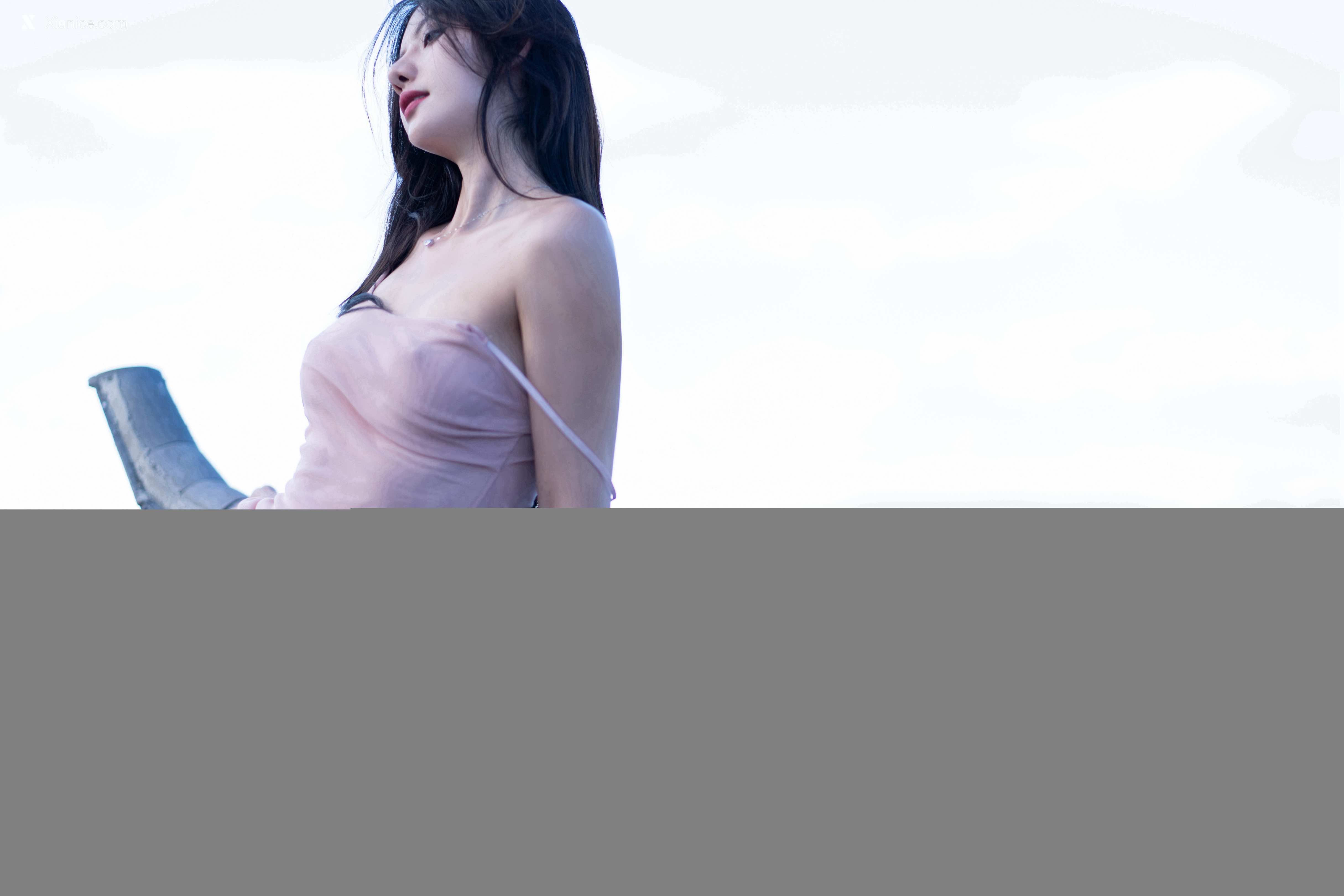Jiu Shi A Zhu A 就是阿朱啊 The Roof 48