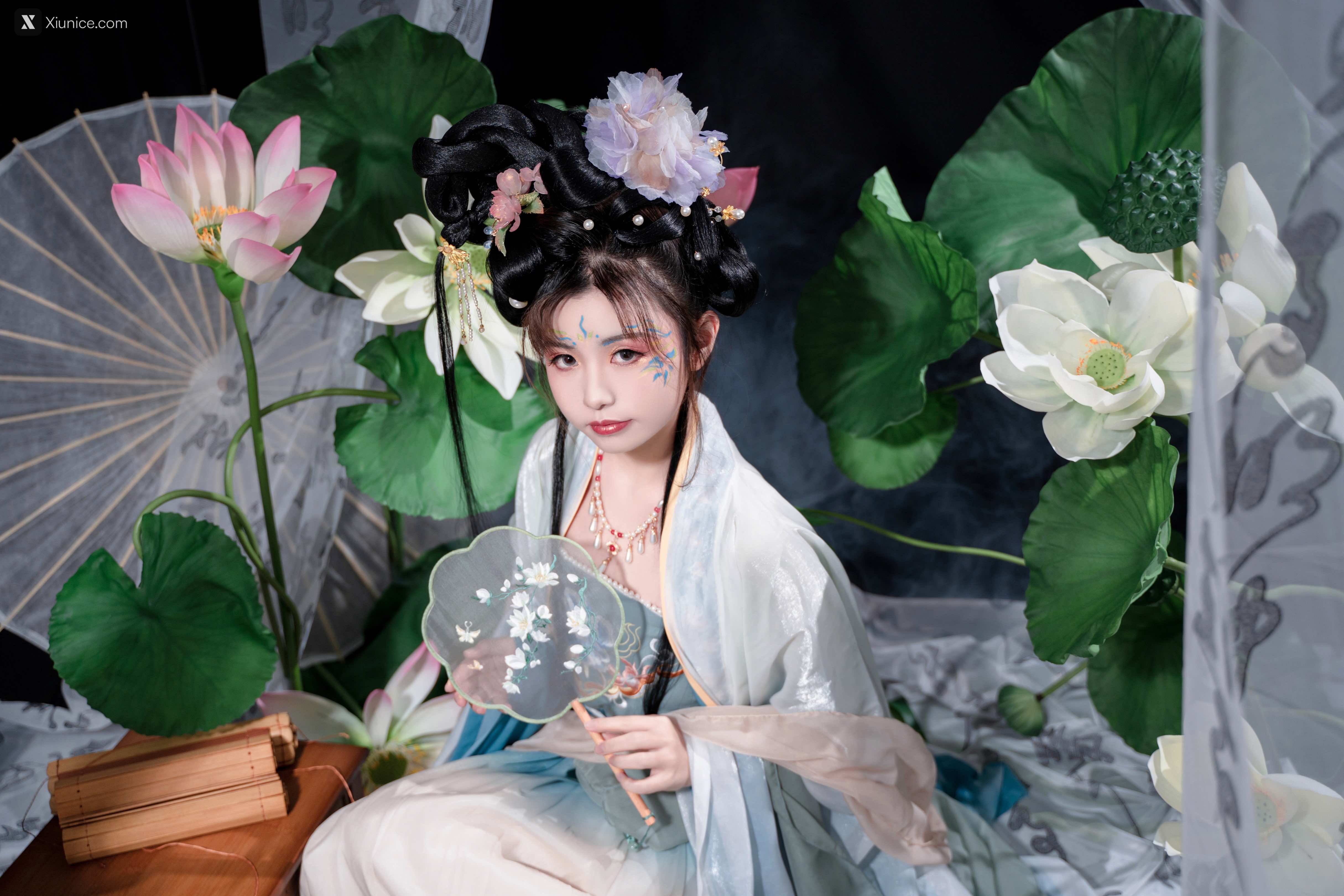 Nekokoyoshi 月华清 13