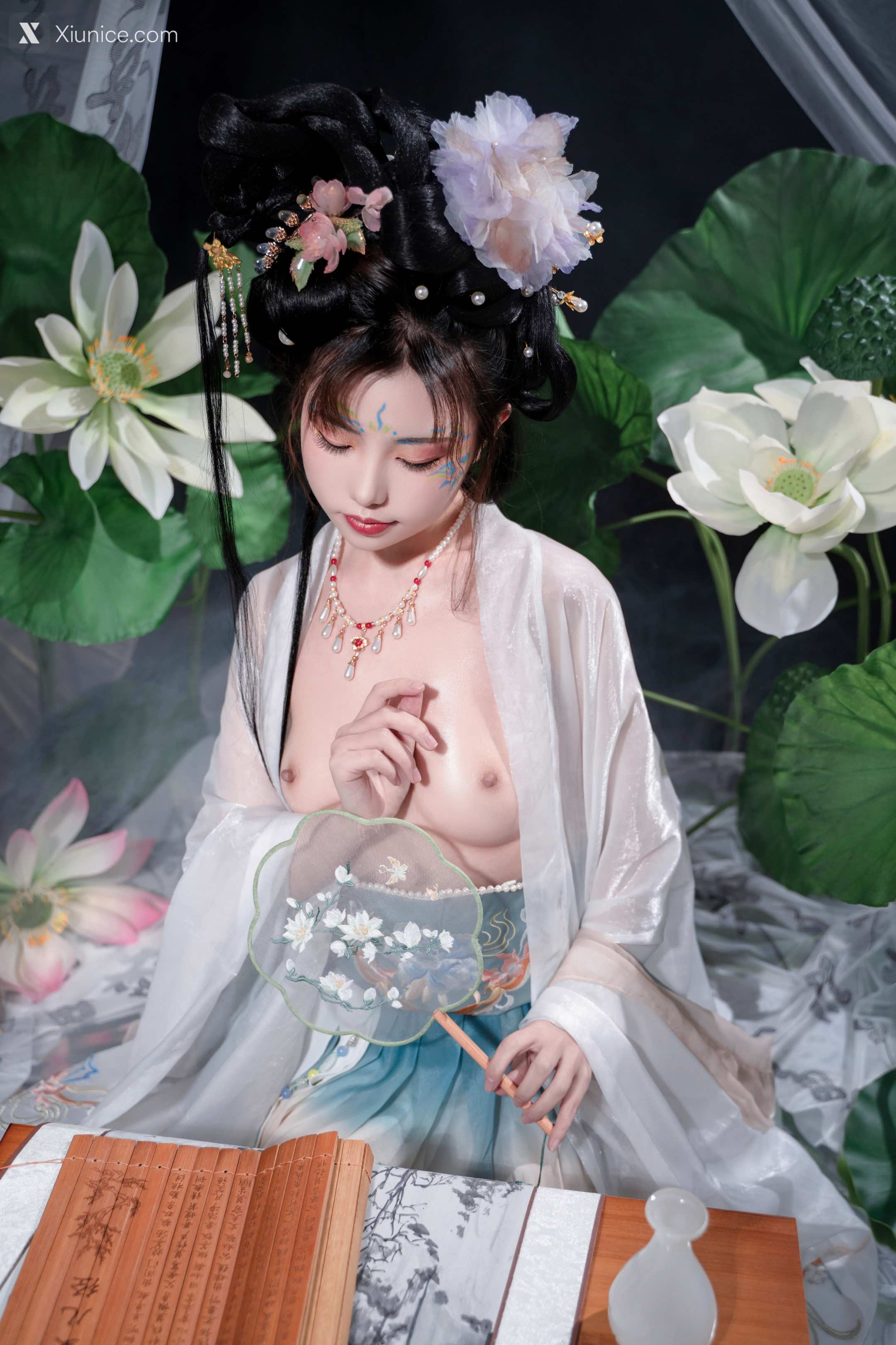 Nekokoyoshi 月华清 21