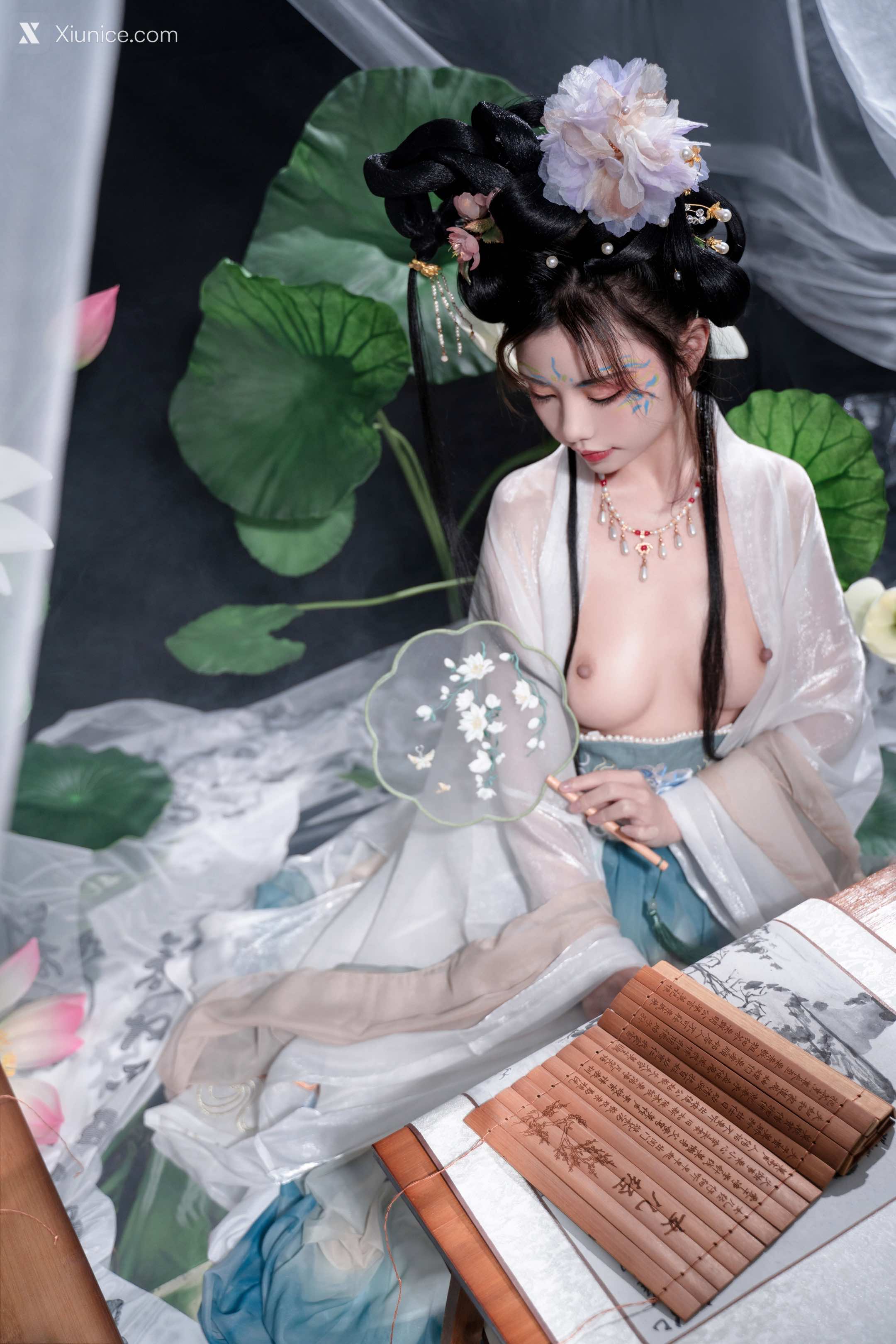 Nekokoyoshi 月华清 25