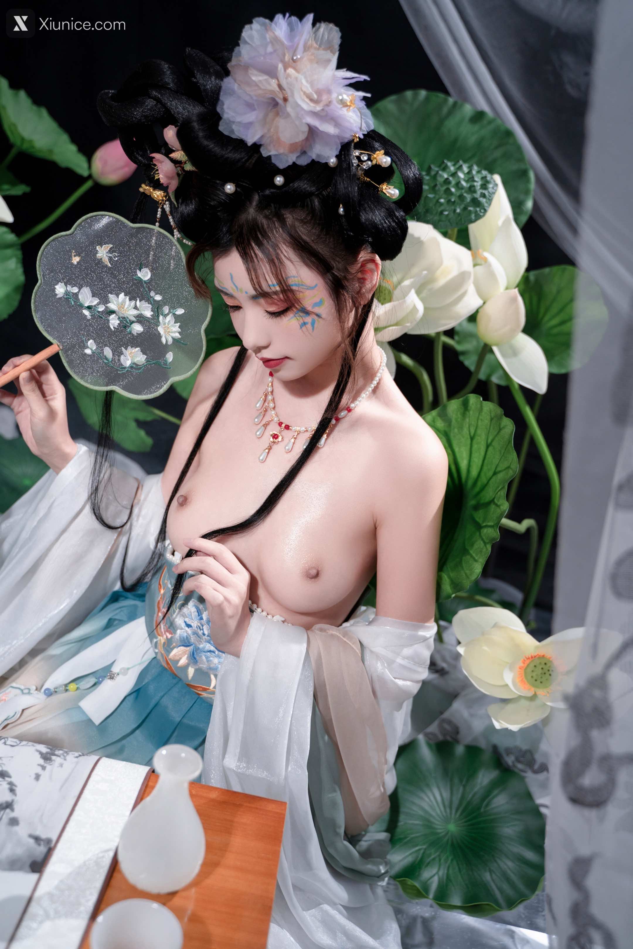 Nekokoyoshi 月华清 28