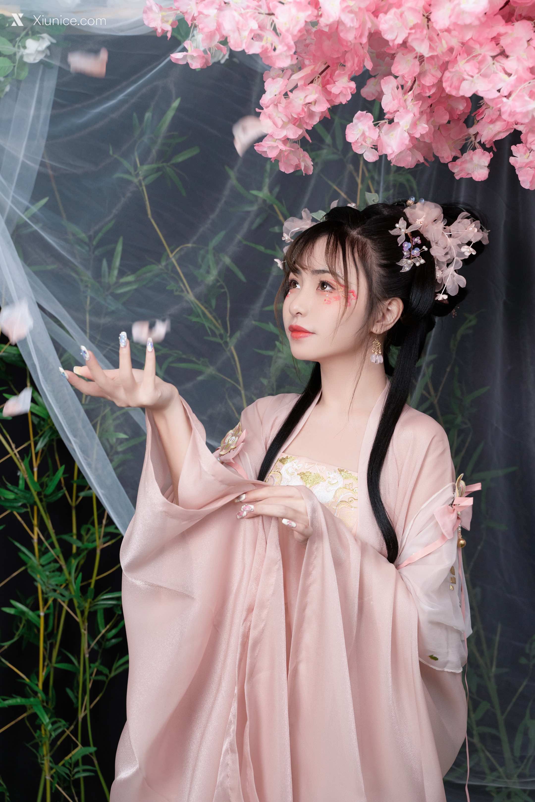 Nekokoyoshi 清平乐 13