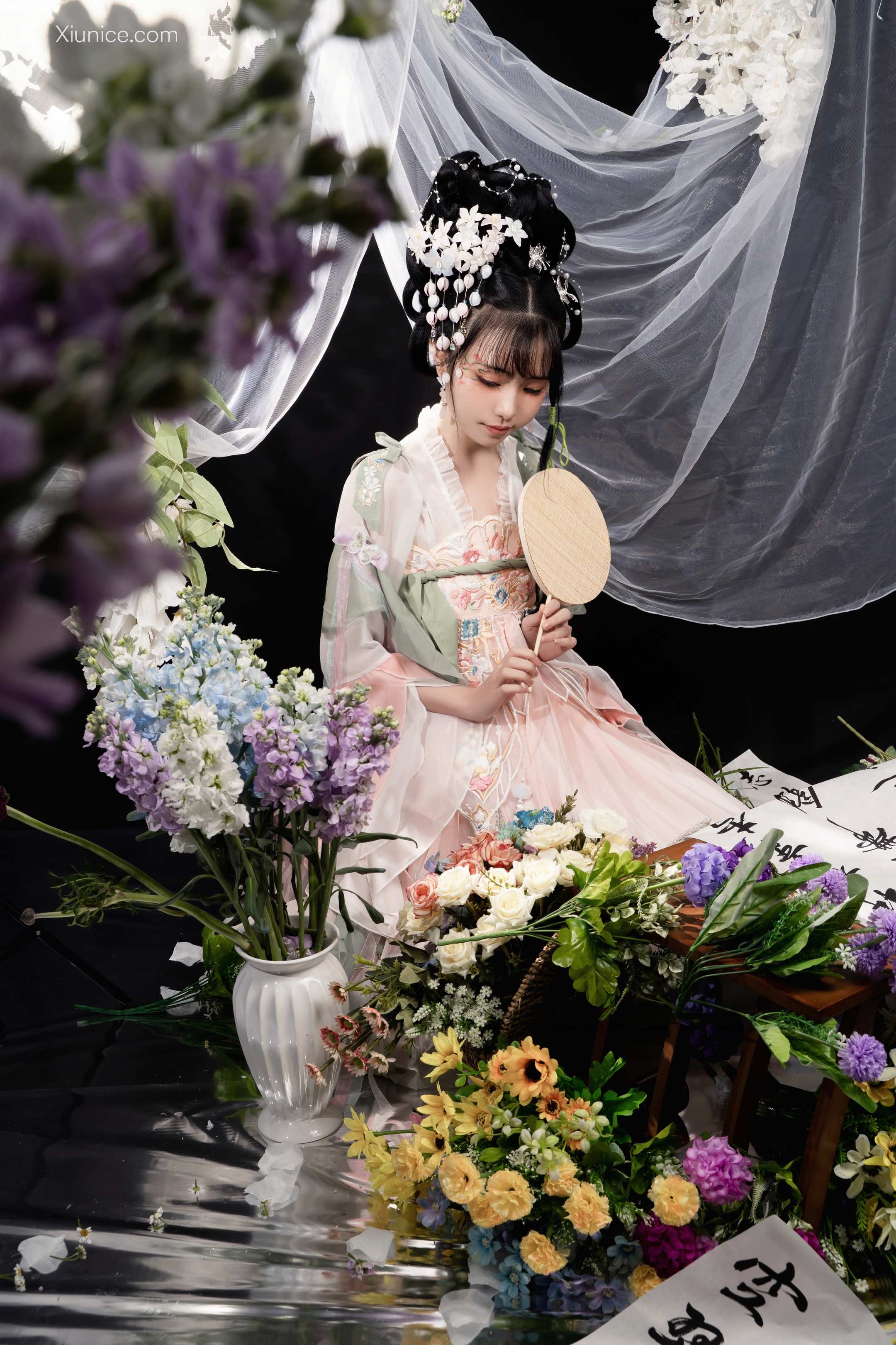 Nekokoyoshi 花间集 1