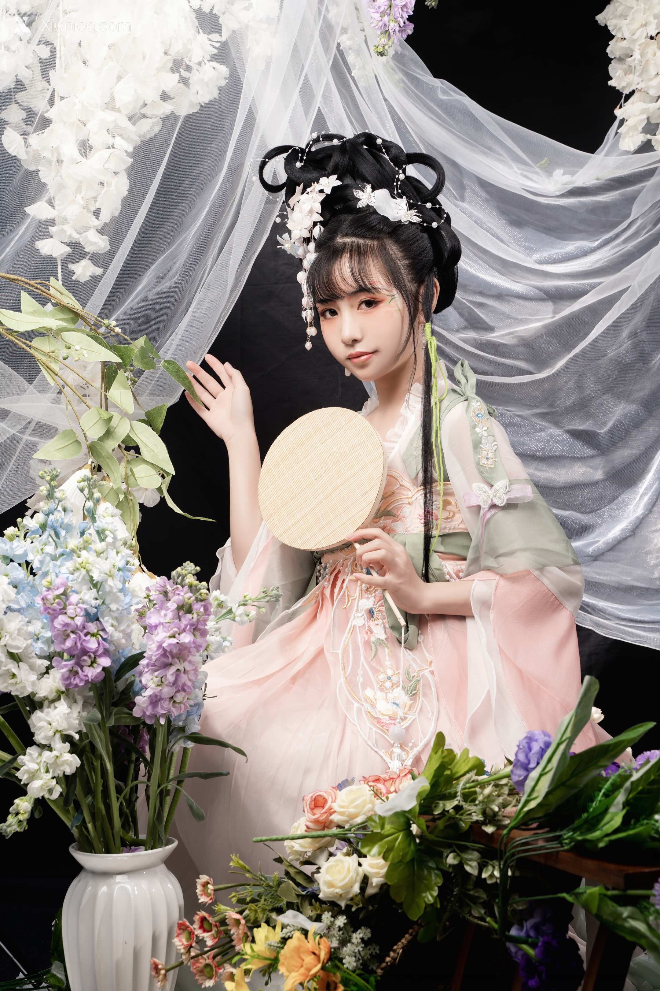 Nekokoyoshi 花间集 16