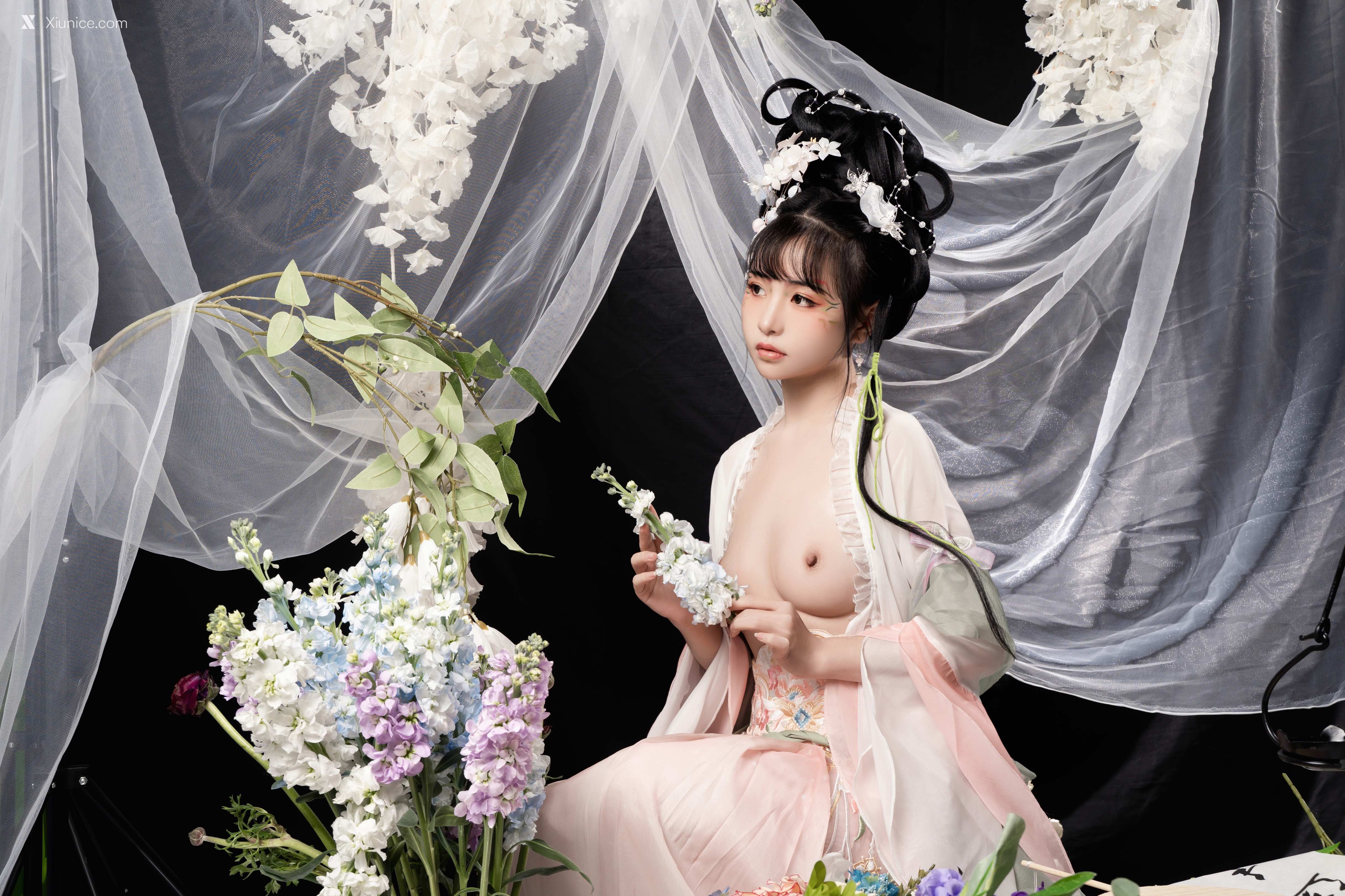 Nekokoyoshi 花间集 22