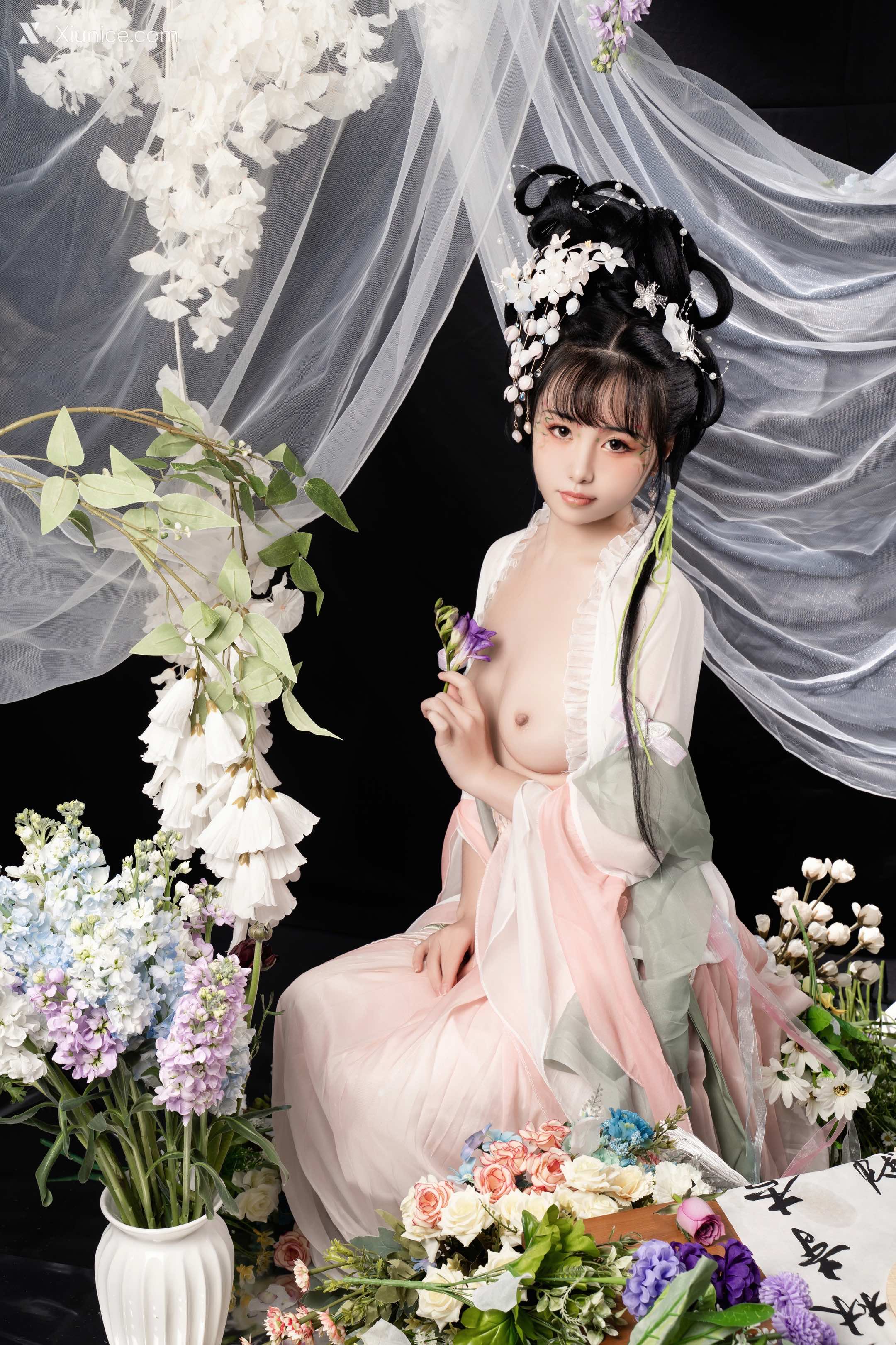 Nekokoyoshi 花间集 26