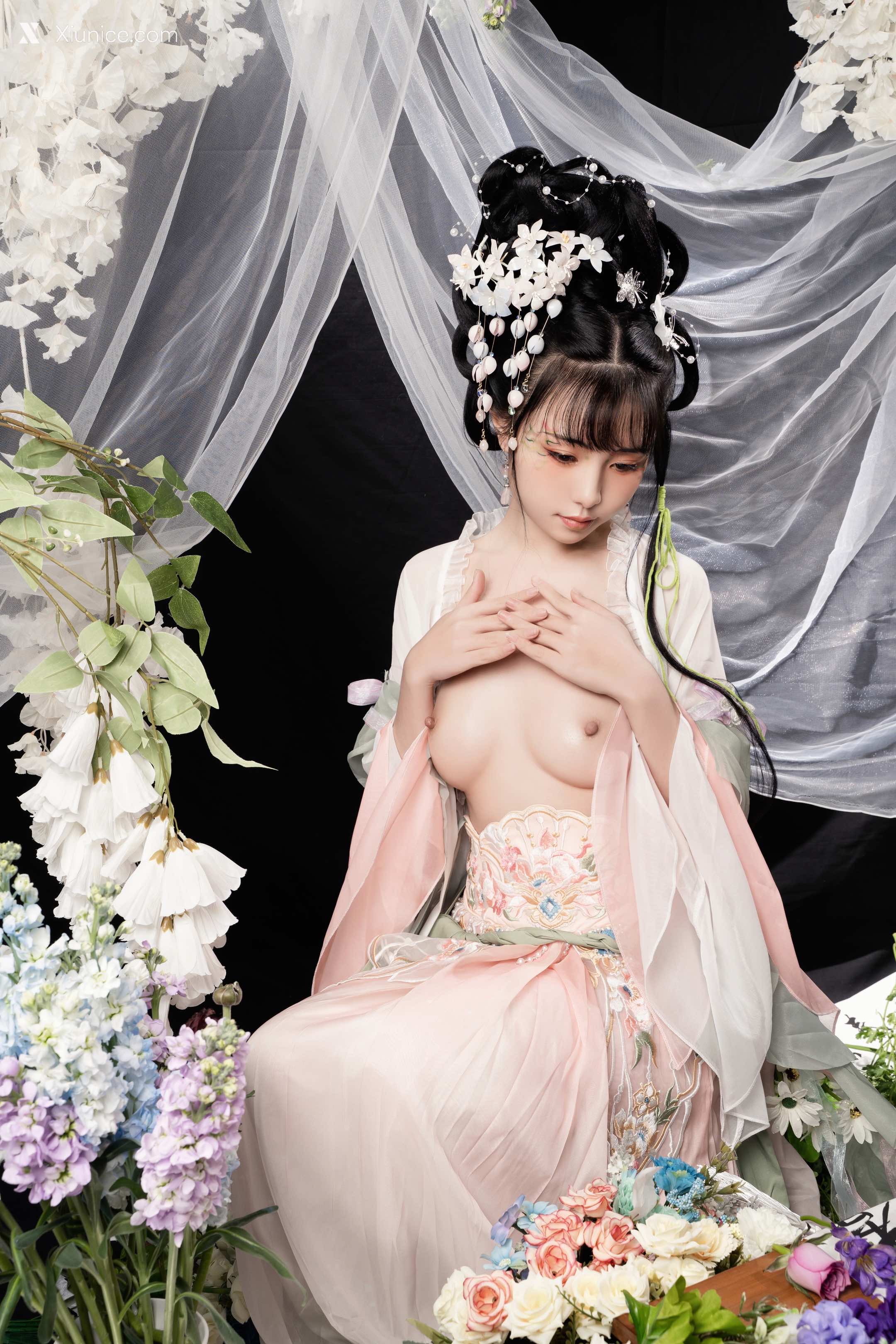 Nekokoyoshi 花间集 28