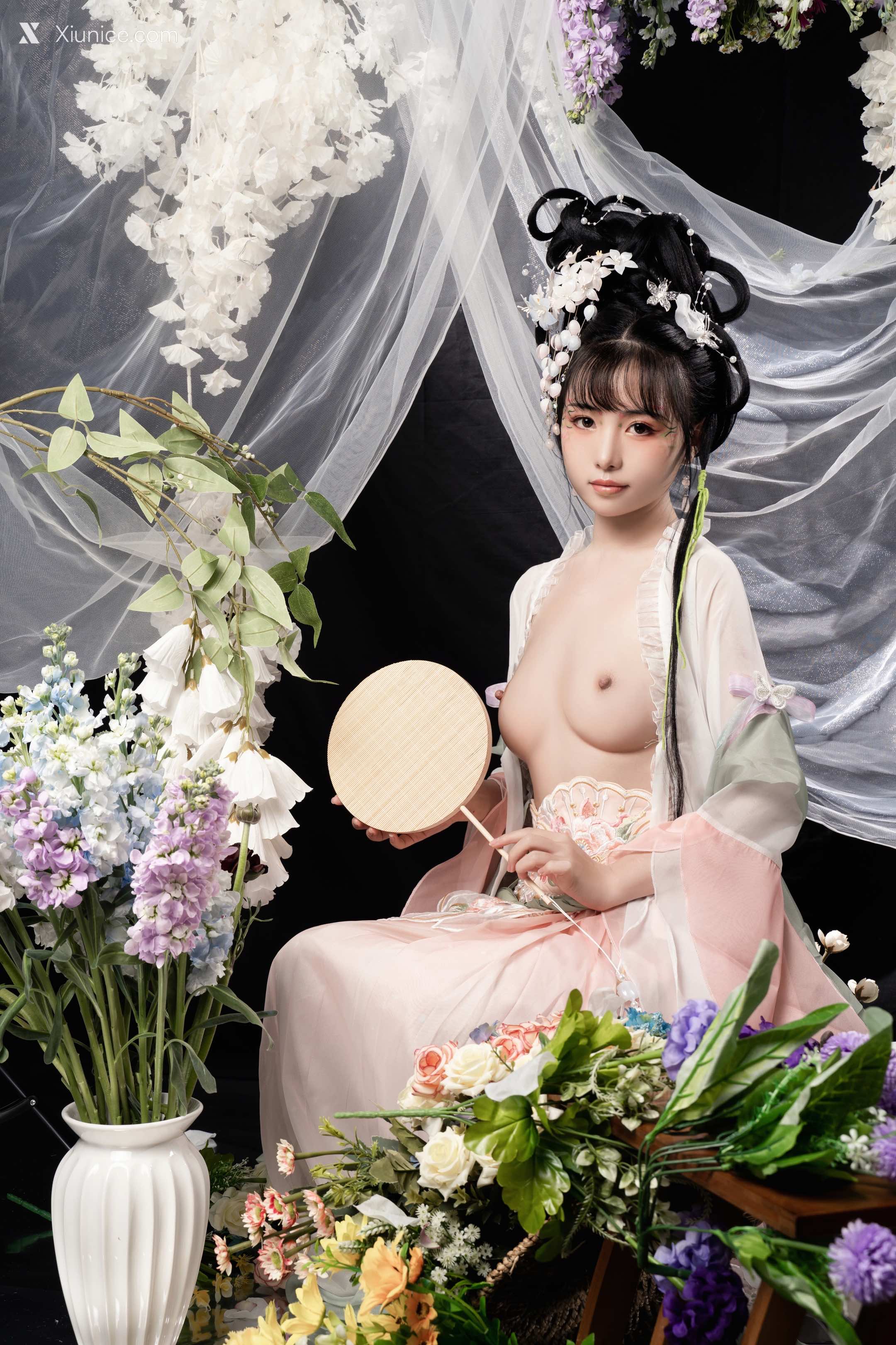 Nekokoyoshi 花间集 30