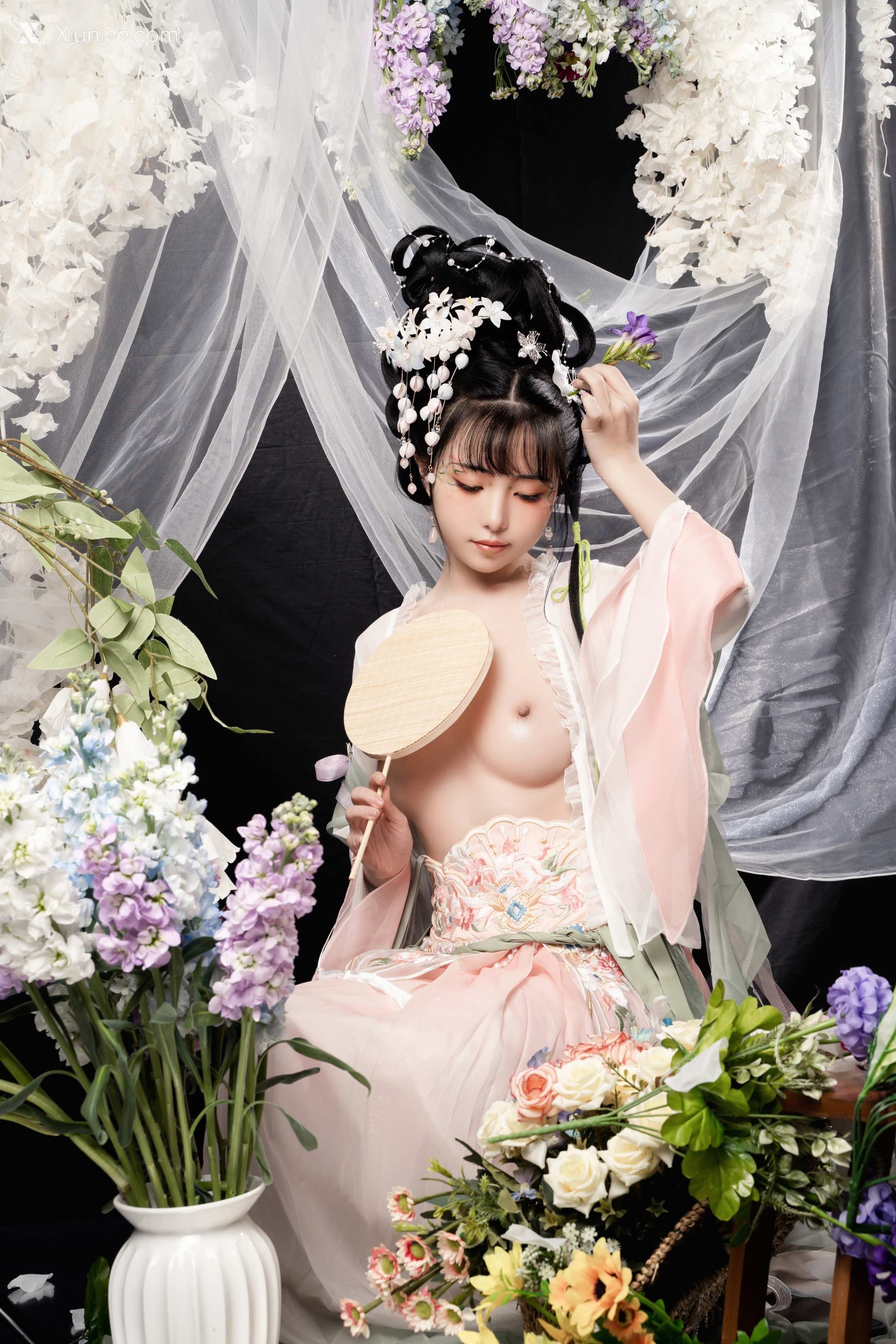 Nekokoyoshi 花间集 33