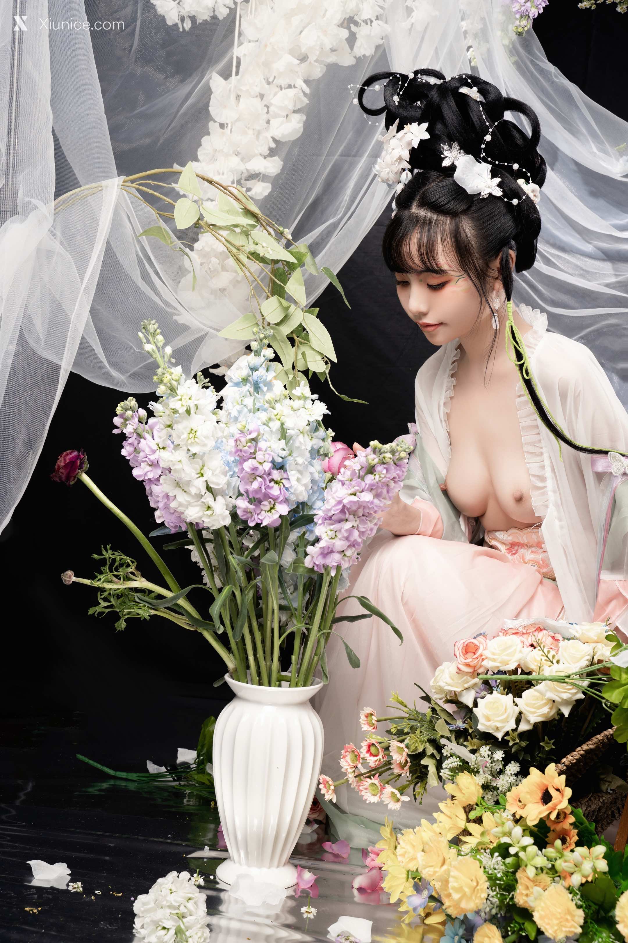 Nekokoyoshi 花间集 43