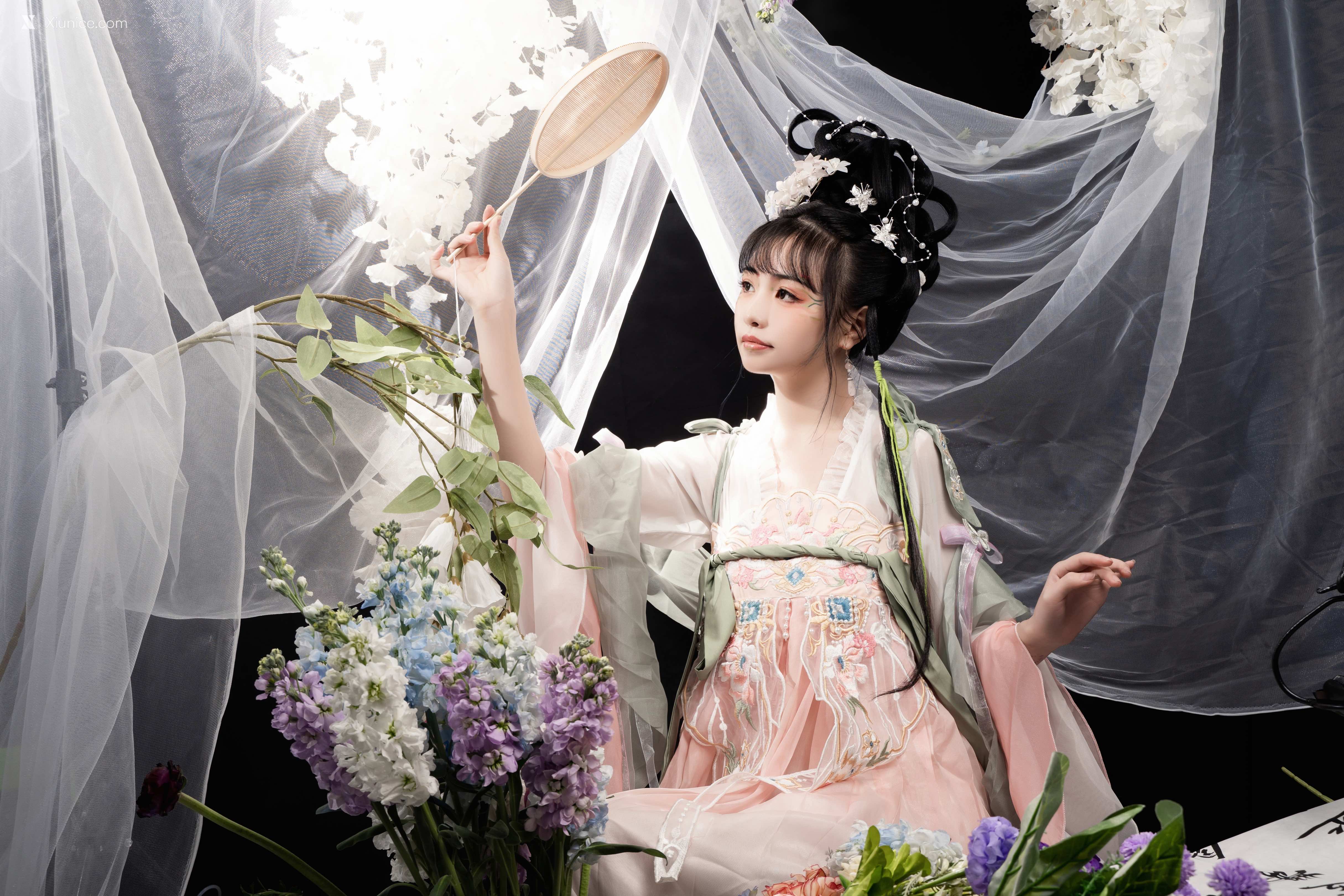 Nekokoyoshi 花间集 5