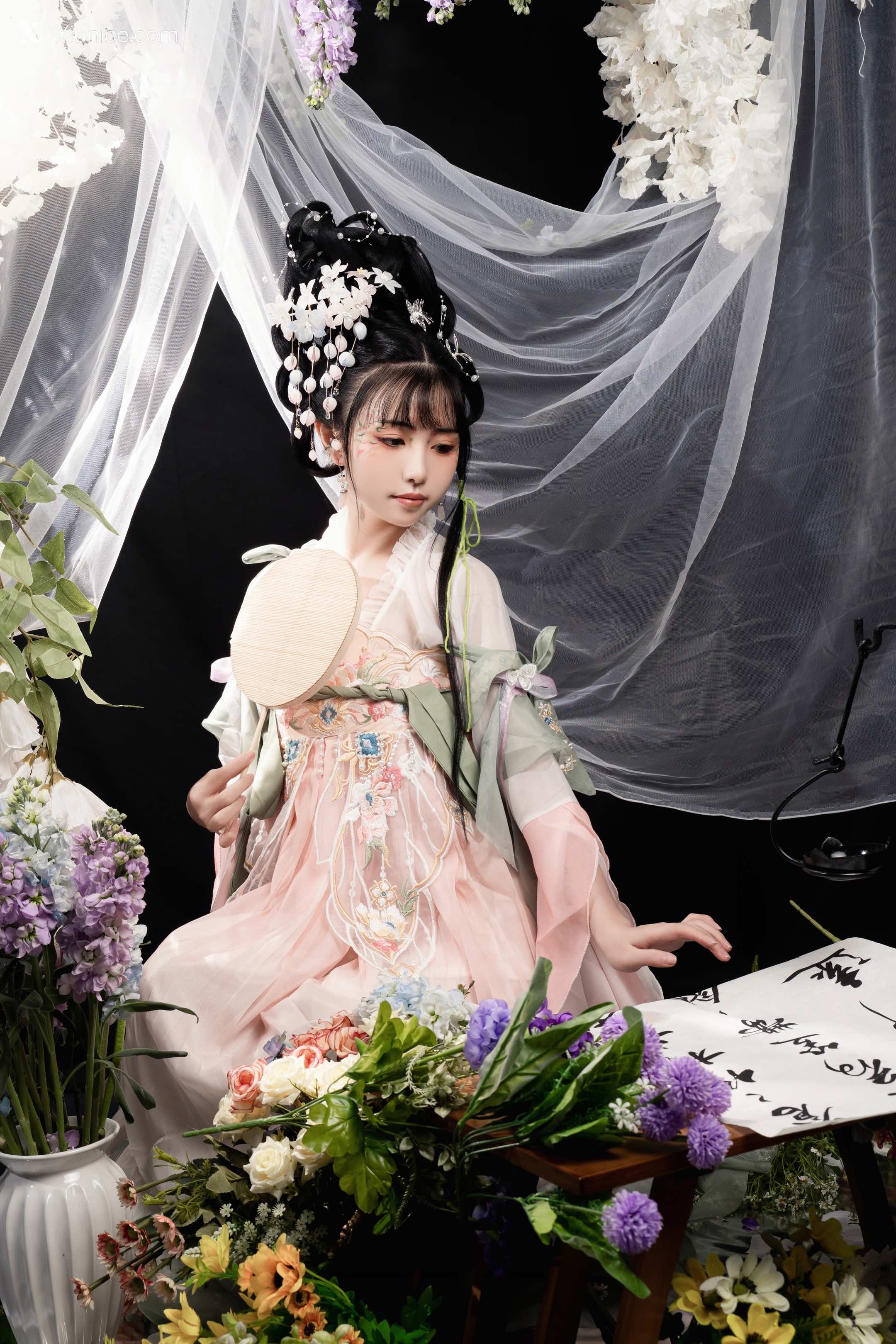 Nekokoyoshi 花间集 6