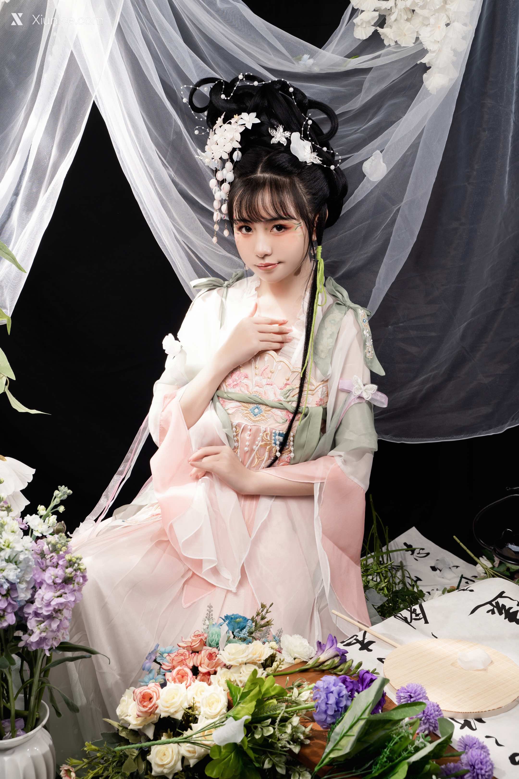 Nekokoyoshi 花间集 9