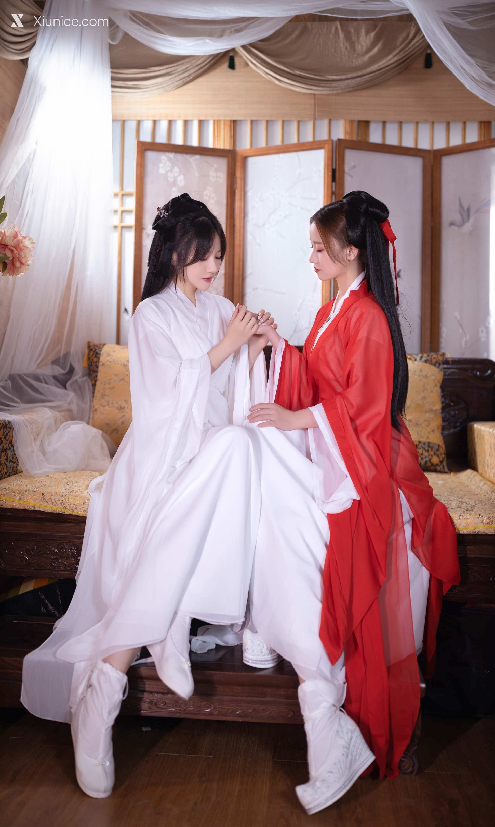 鱼子酱Fish 内购私拍 情欲百合 32