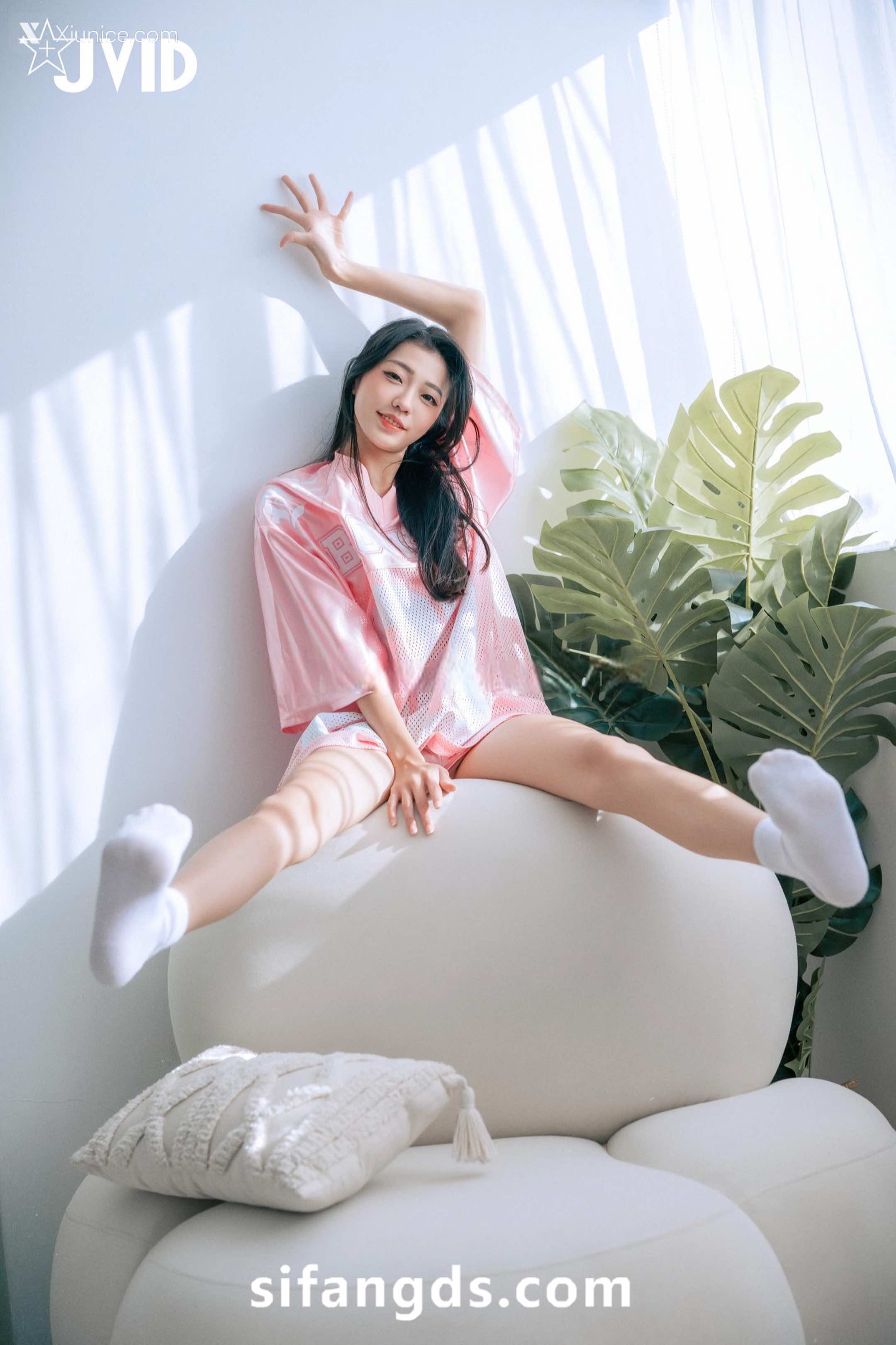 JVID 妍妍 Angel 重磅人氣女神全裸露毛高價作品極品 211