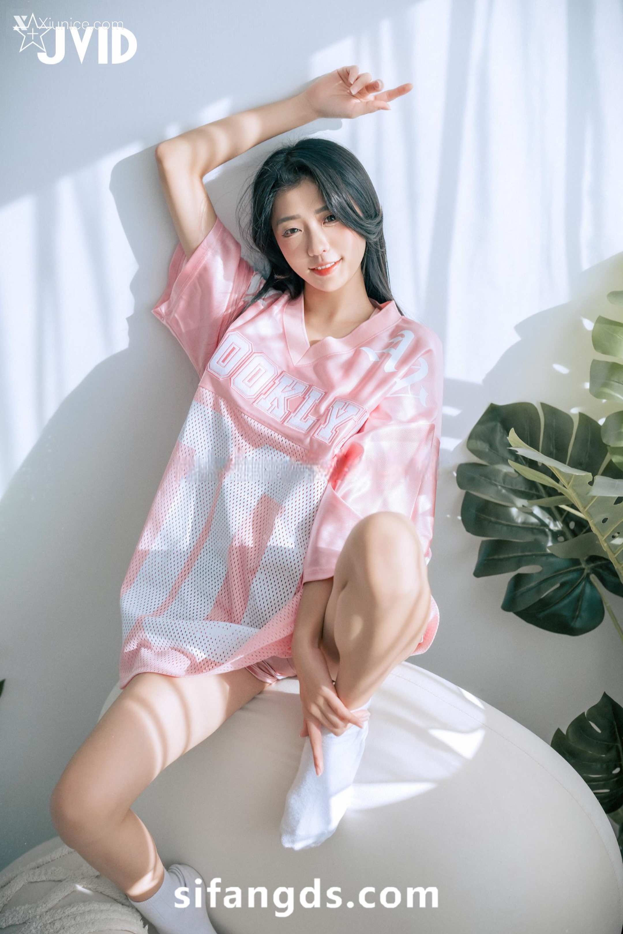 JVID 妍妍 Angel 重磅人氣女神全裸露毛高價作品極品 299