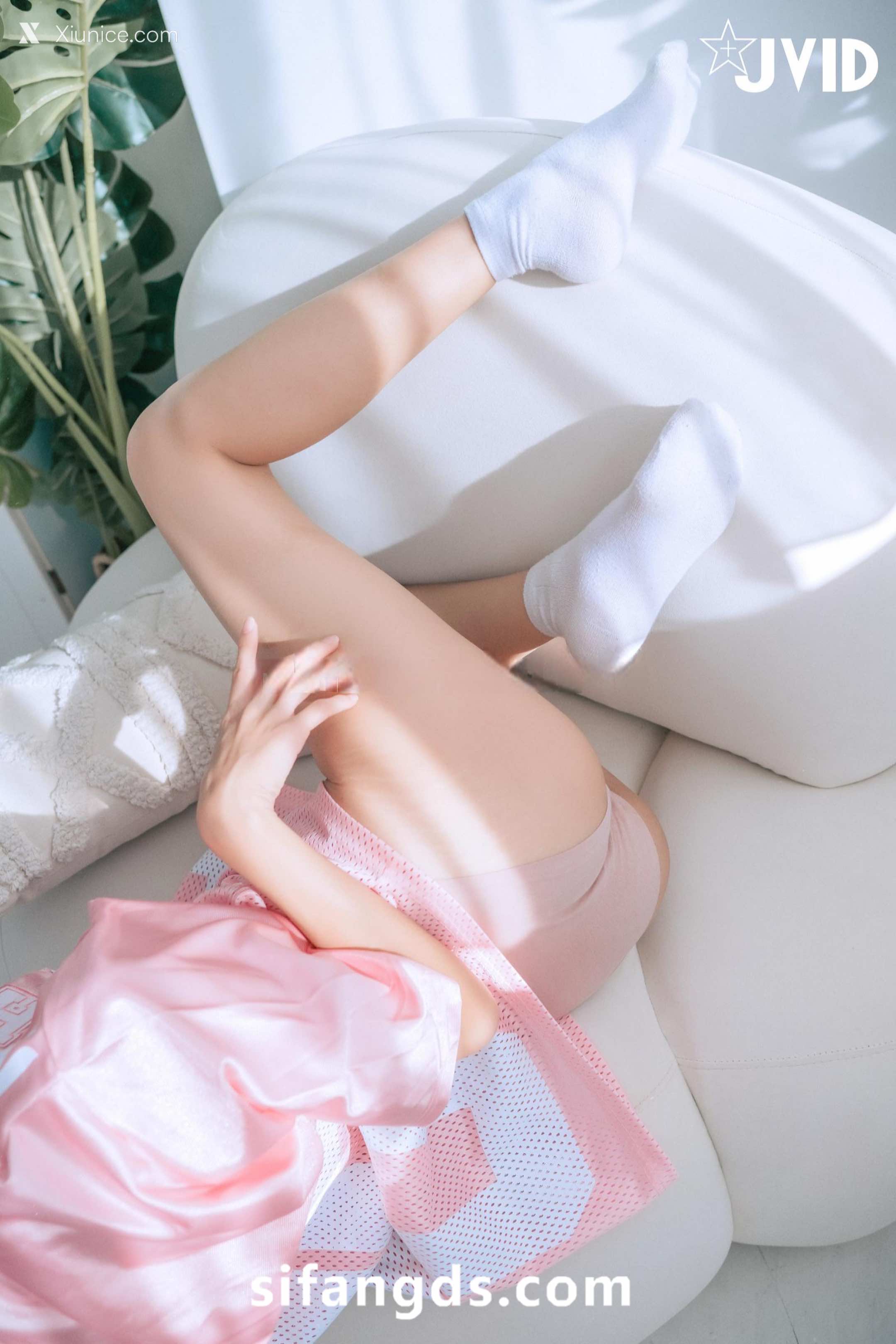 JVID 妍妍 Angel 重磅人氣女神全裸露毛高價作品極品 71
