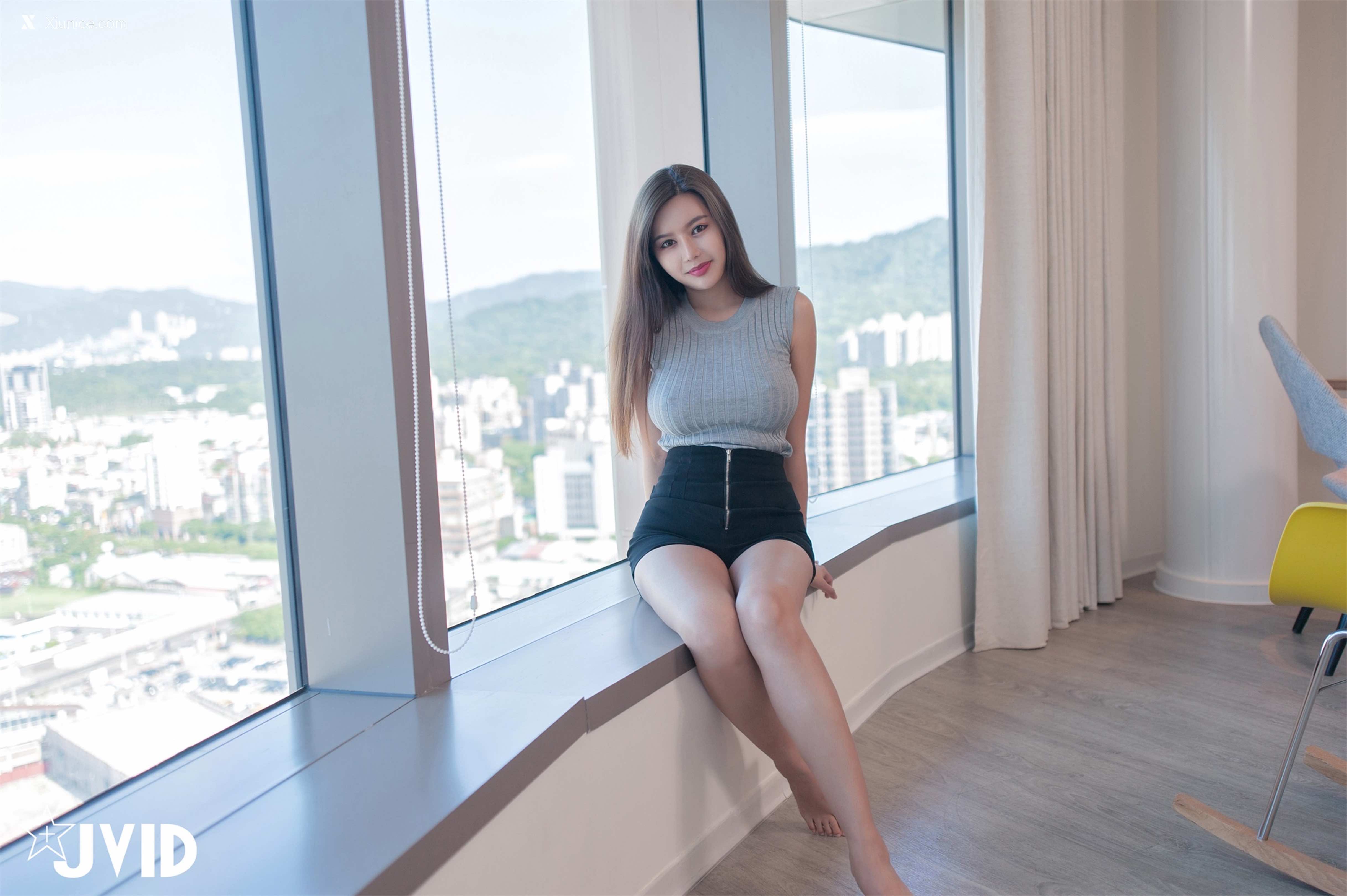 JVID 木木森 梦幻般的美巨乳 私服着衣激凸诱惑 全裸湿身 景观高楼内的裸体 12