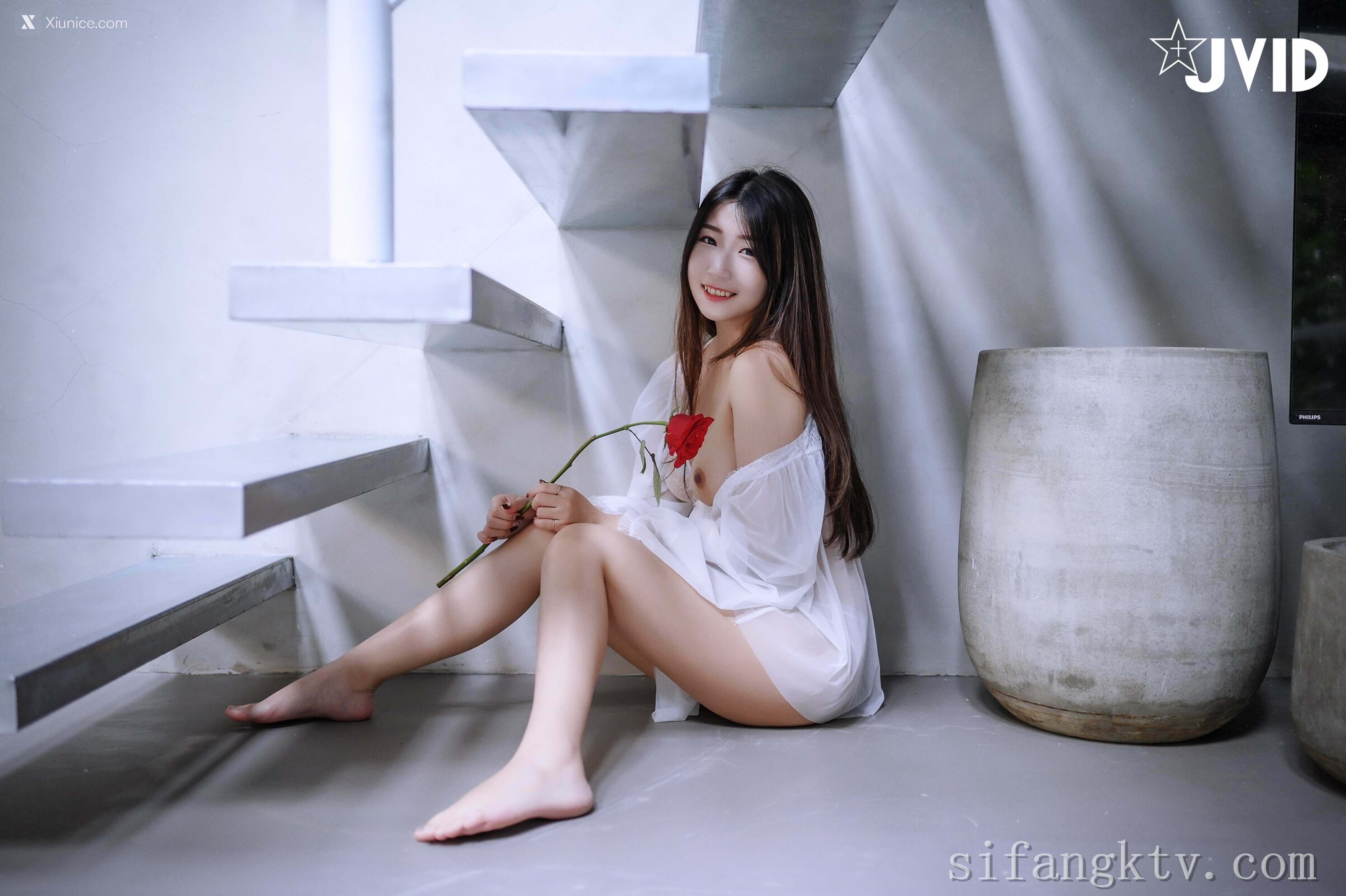 JVID 肉包Mini 用玫瑰成功征服可爱肉包的肉体 热爱 104
