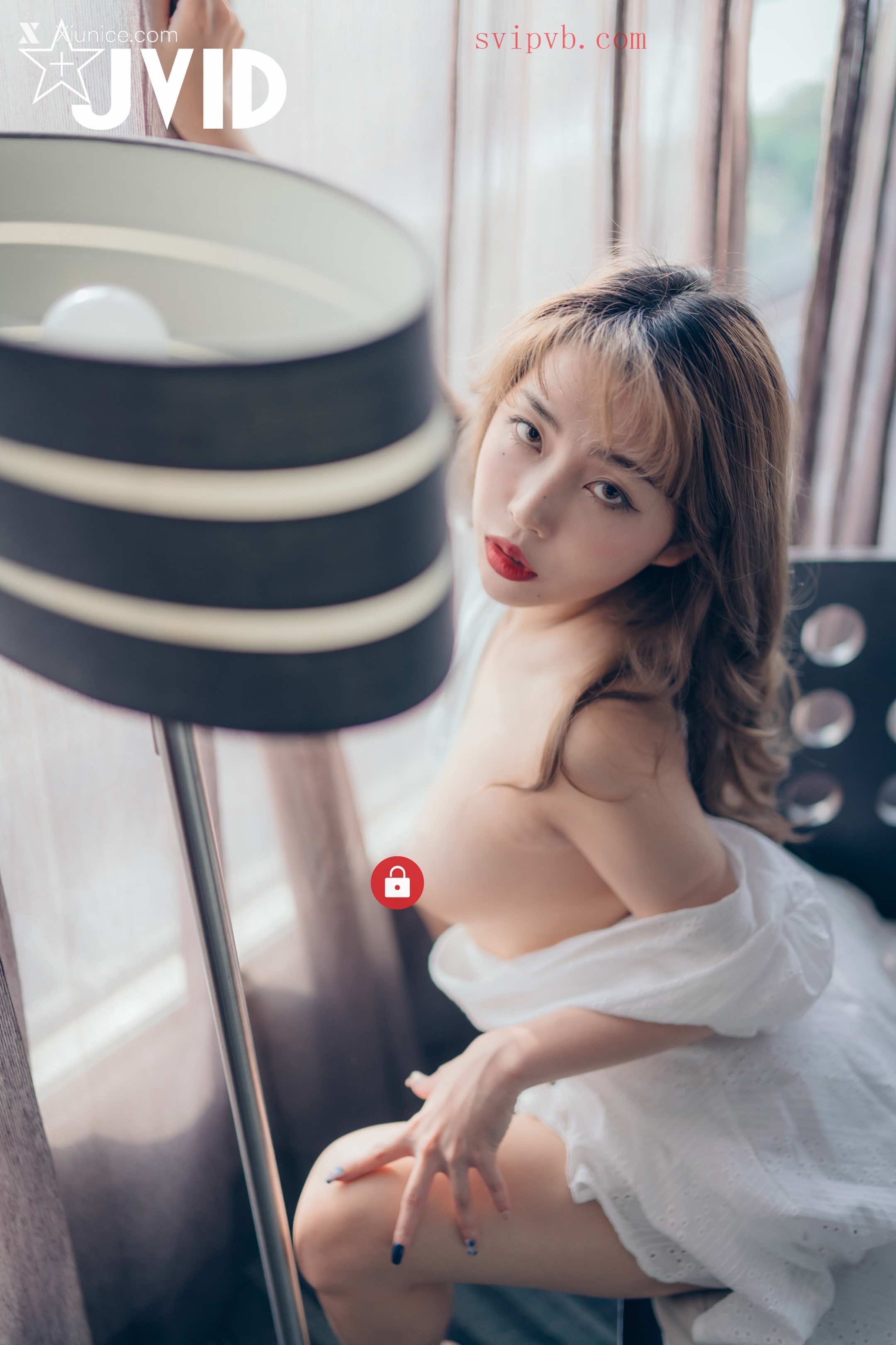 JVID Stacy 超美巨乳小隻馬 全裸無碼 尺度 爆量 並附贈全裸無碼誘惑影片 100