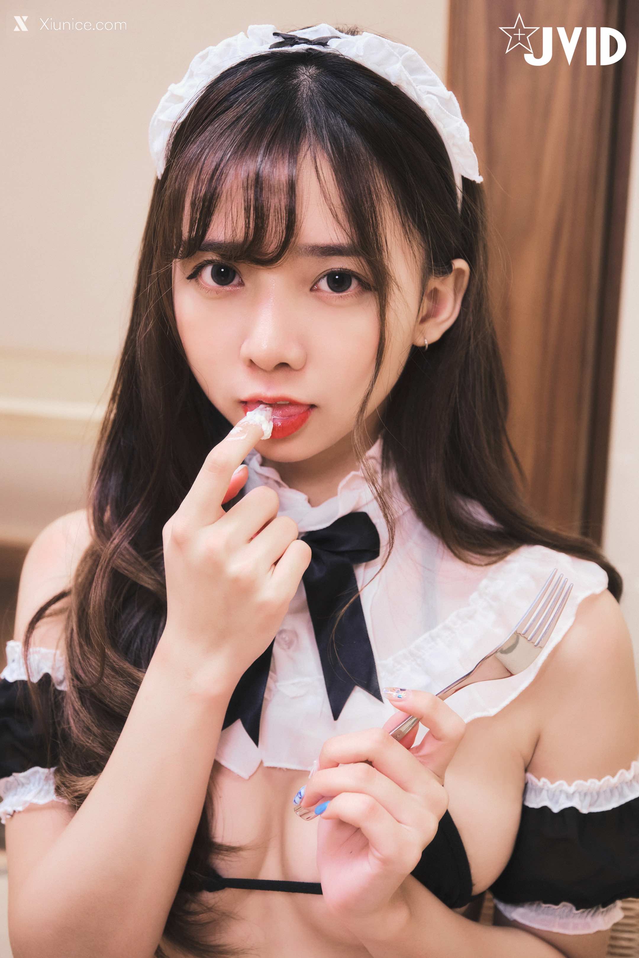 JVID ZAZA 女仆服务 连欲望都蠢蠢欲动了 31