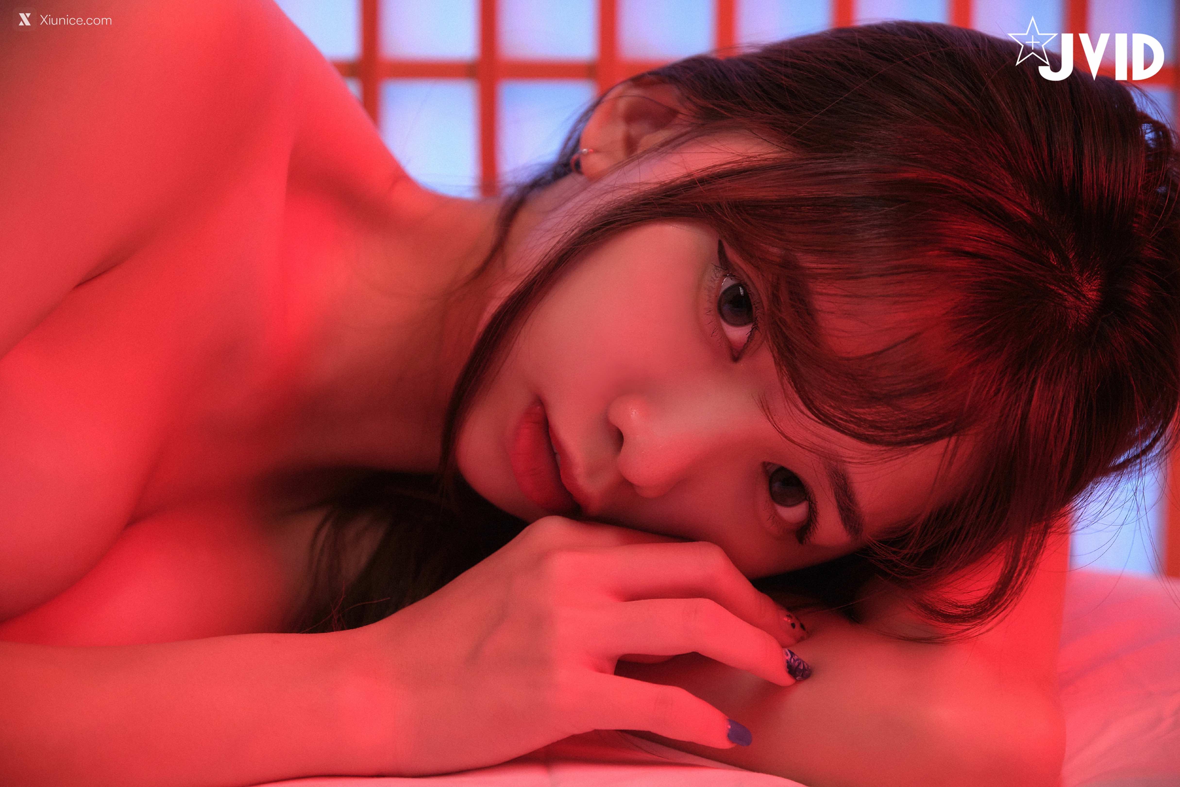 JVID ZAZA S级诱惑 近距离视角の色气诱惑 可爱也可坏 32