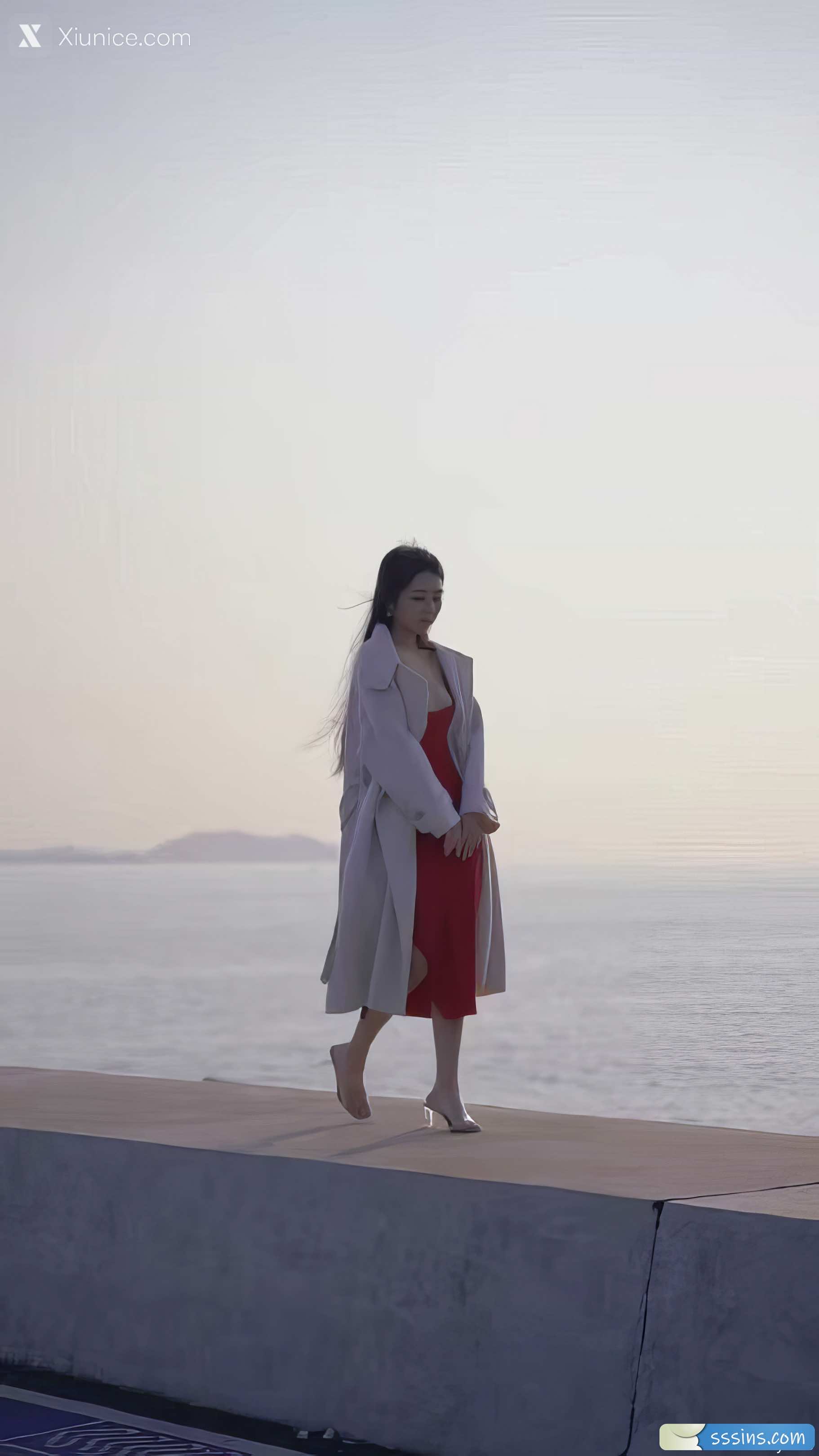 MixMico 美女色情摄影写拍集 243
