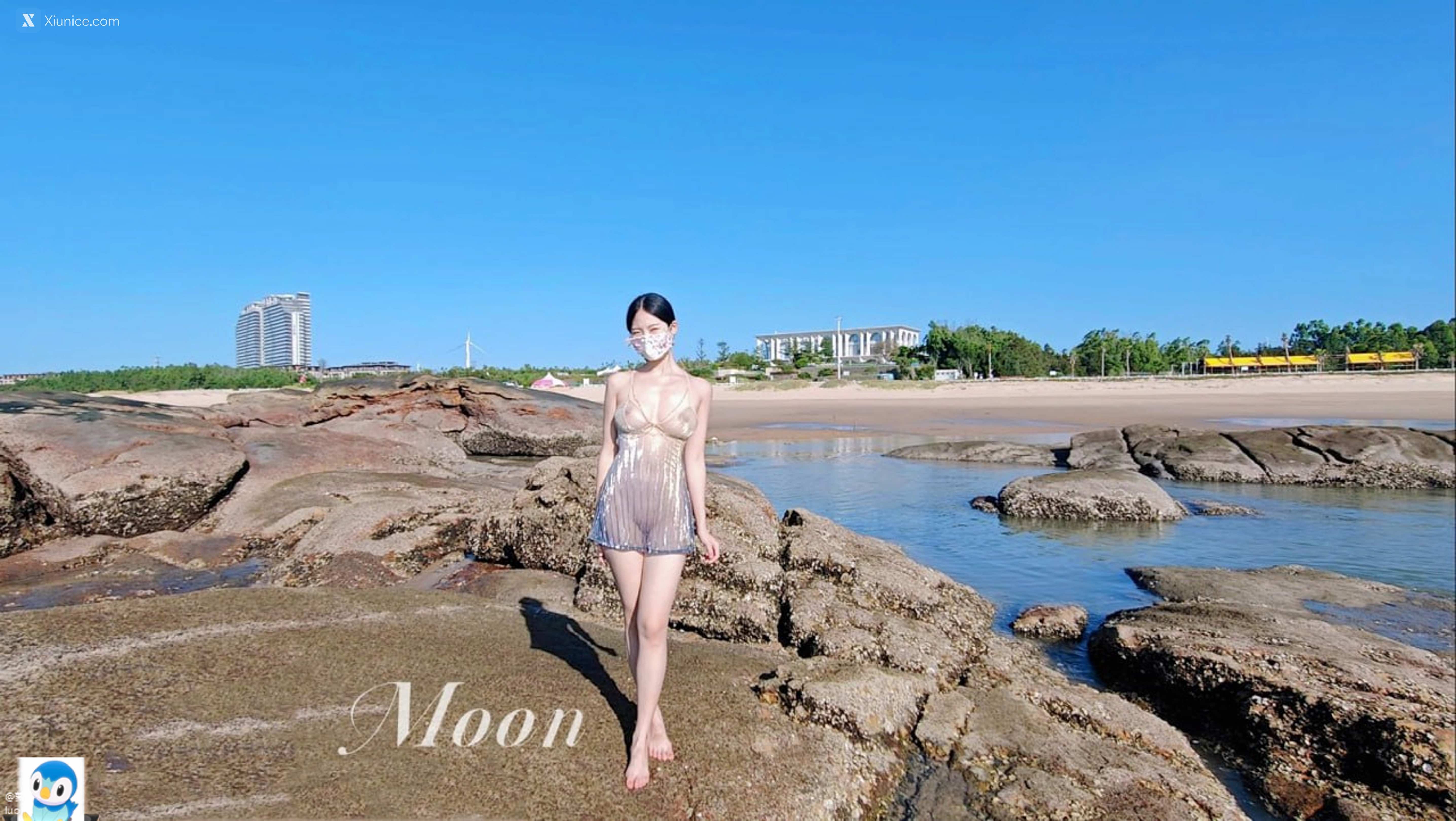 MoonTree01 酥胸福利姬 白净写拍集 370