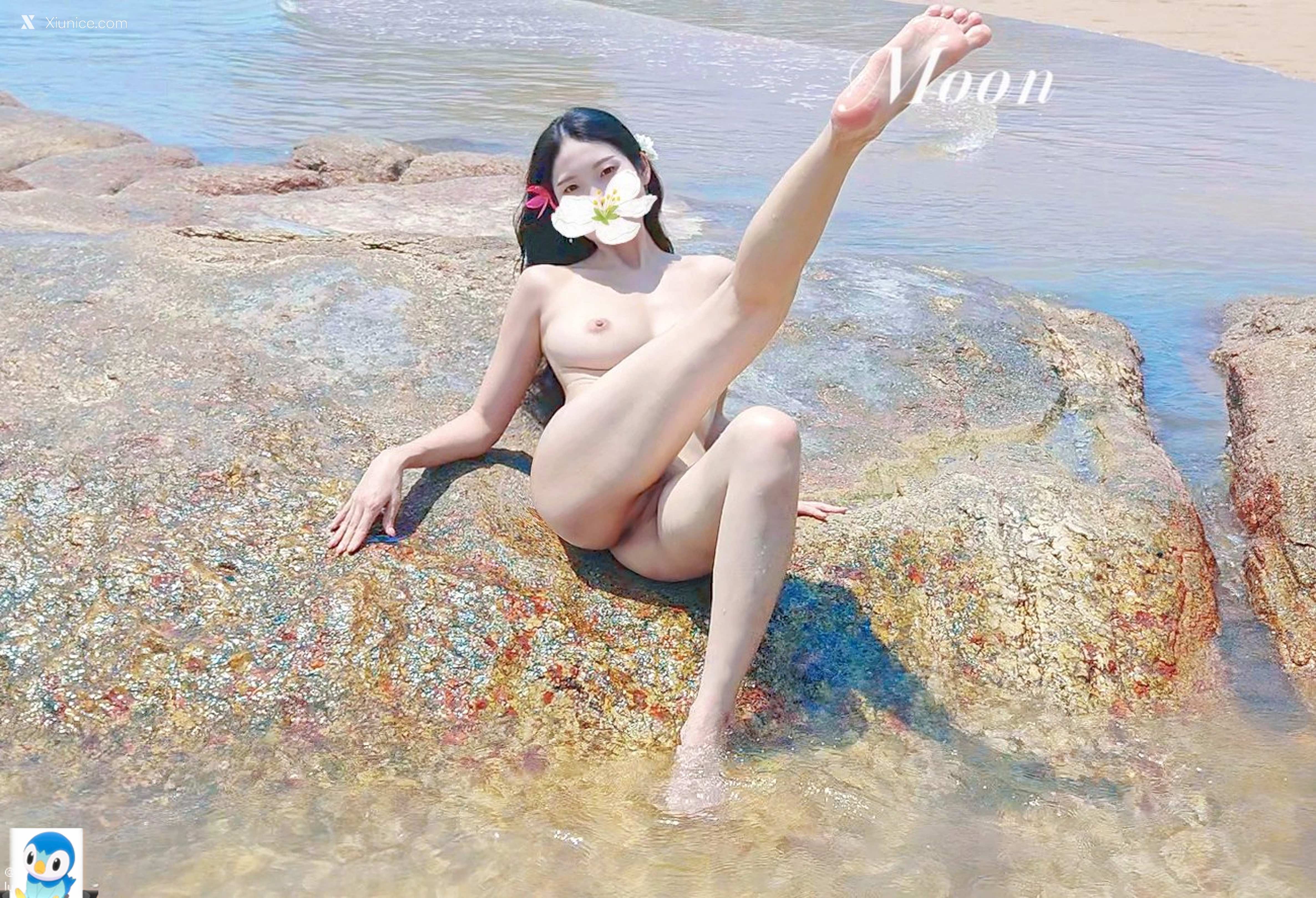 MoonTree01 酥胸福利姬 白净写拍集 417