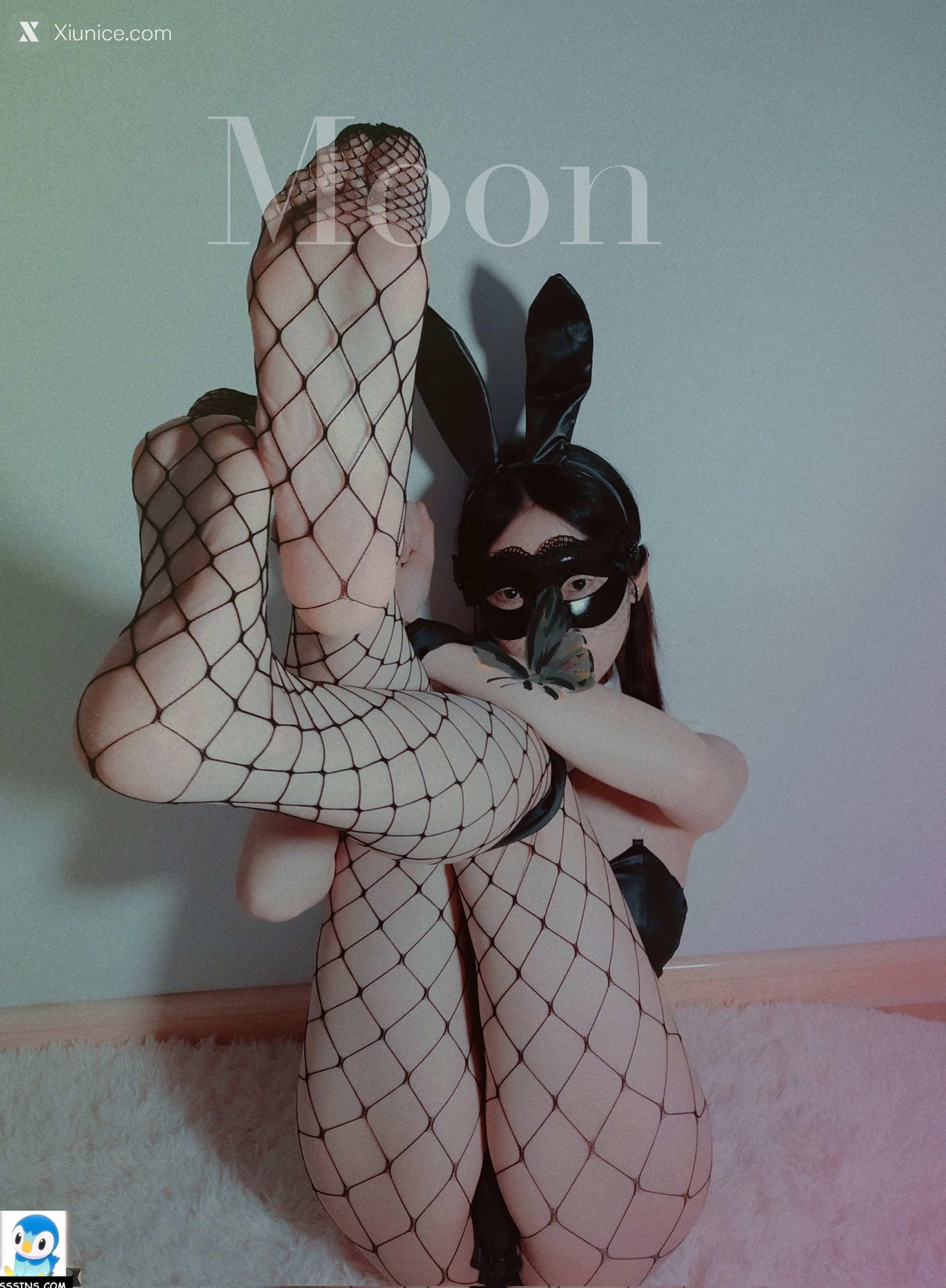 MoonTree01 酥胸福利姬 白净写拍集 68