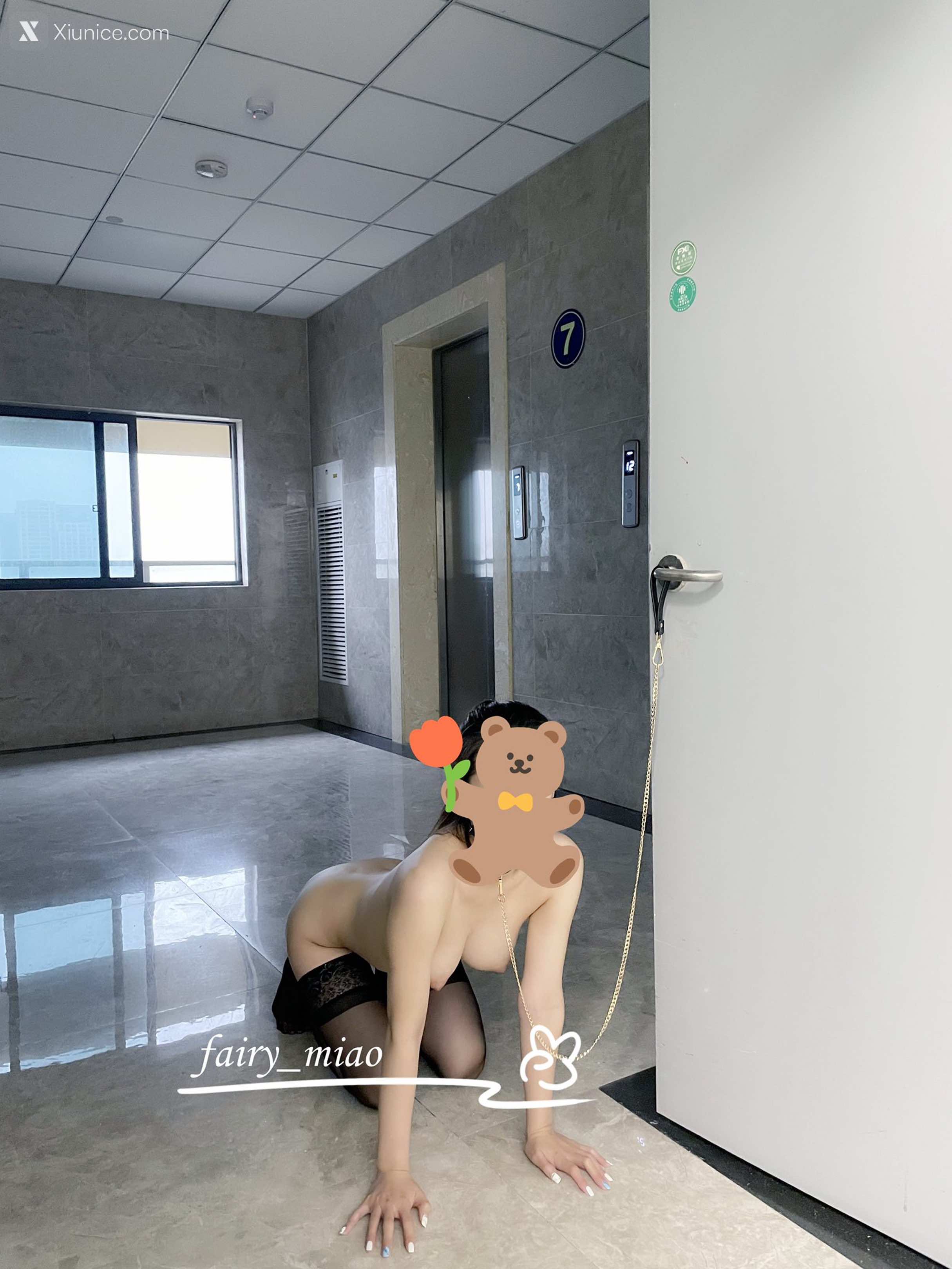 ShuangXi8018 各种户外人前露出，超市露着车灯大方走路 9