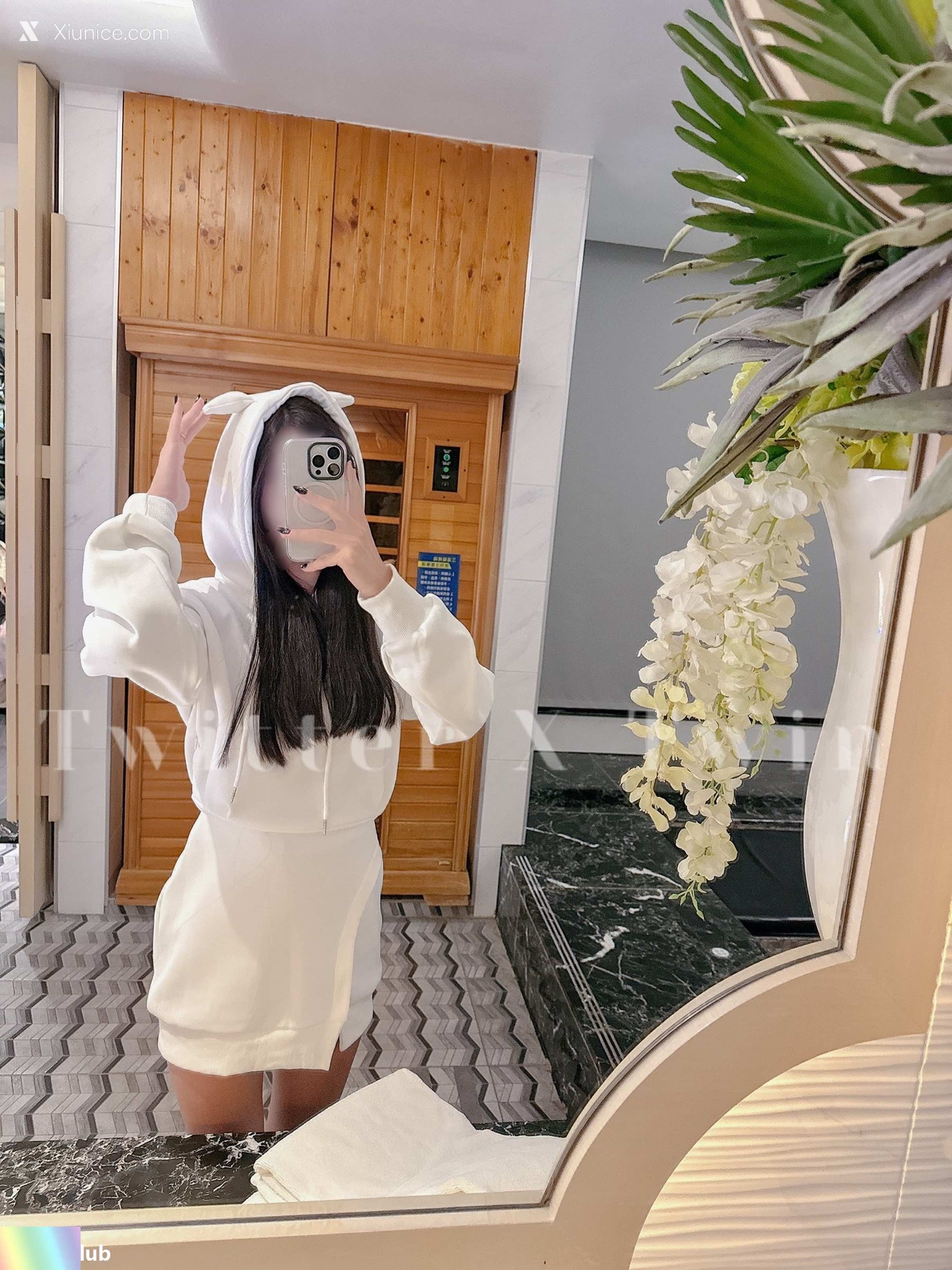 TWIN 才发现原来自己高潮的时候脚趾头会折起来了 反差白虎母狗人前露出调教 178