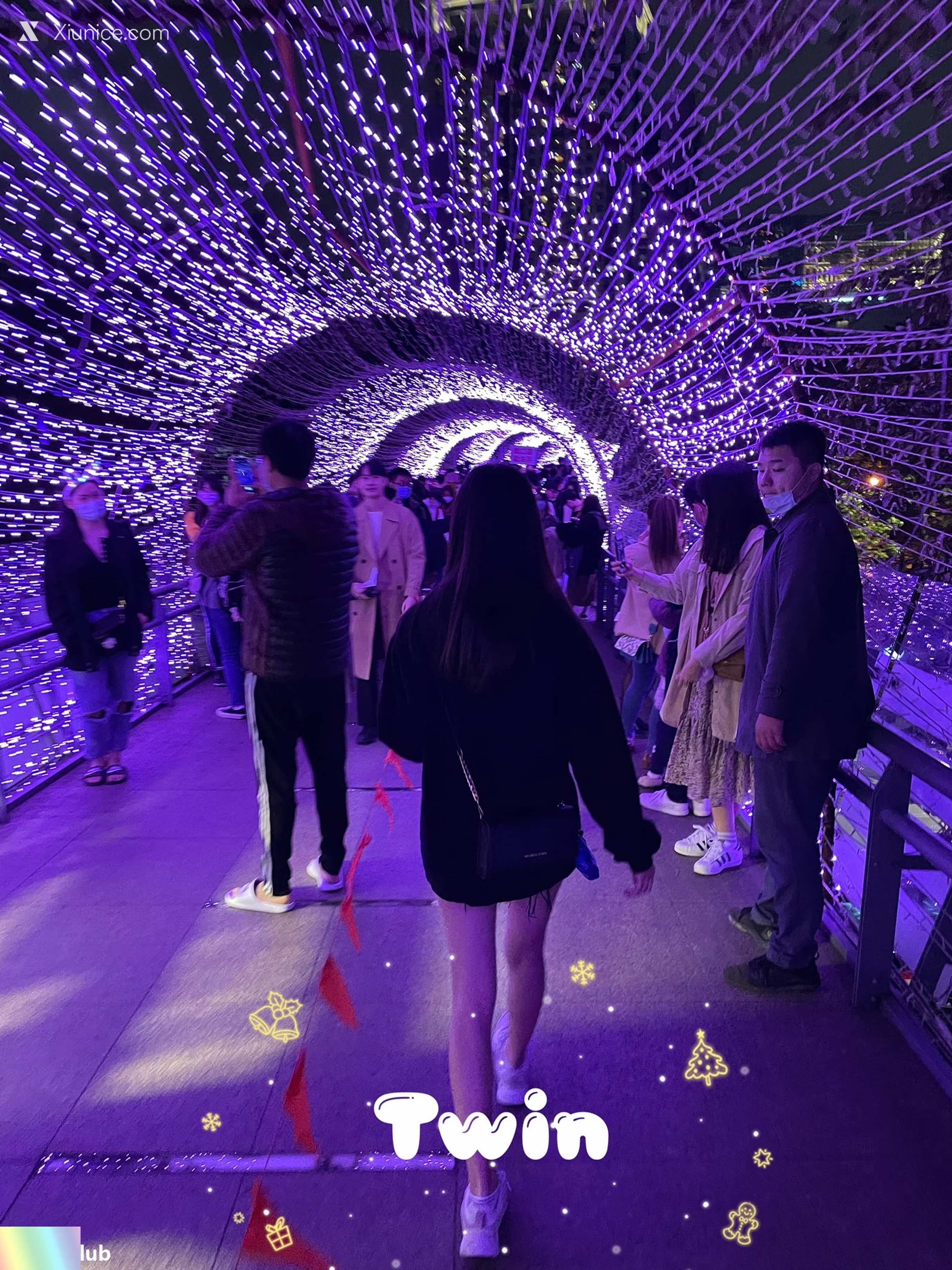 TWIN 才发现原来自己高潮的时候脚趾头会折起来了 反差白虎母狗人前露出调教 240