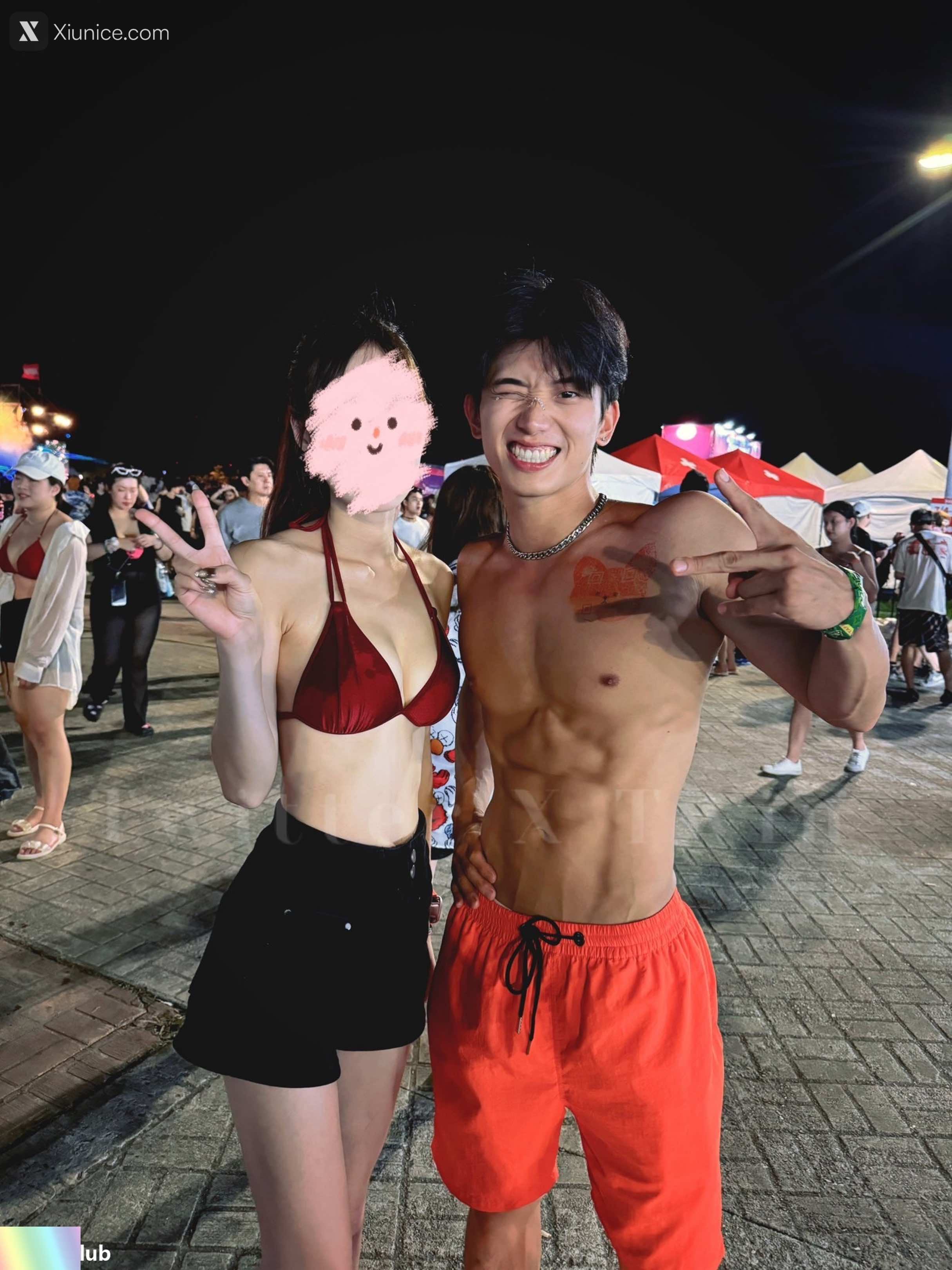 TWIN 才发现原来自己高潮的时候脚趾头会折起来了 反差白虎母狗人前露出调教 262