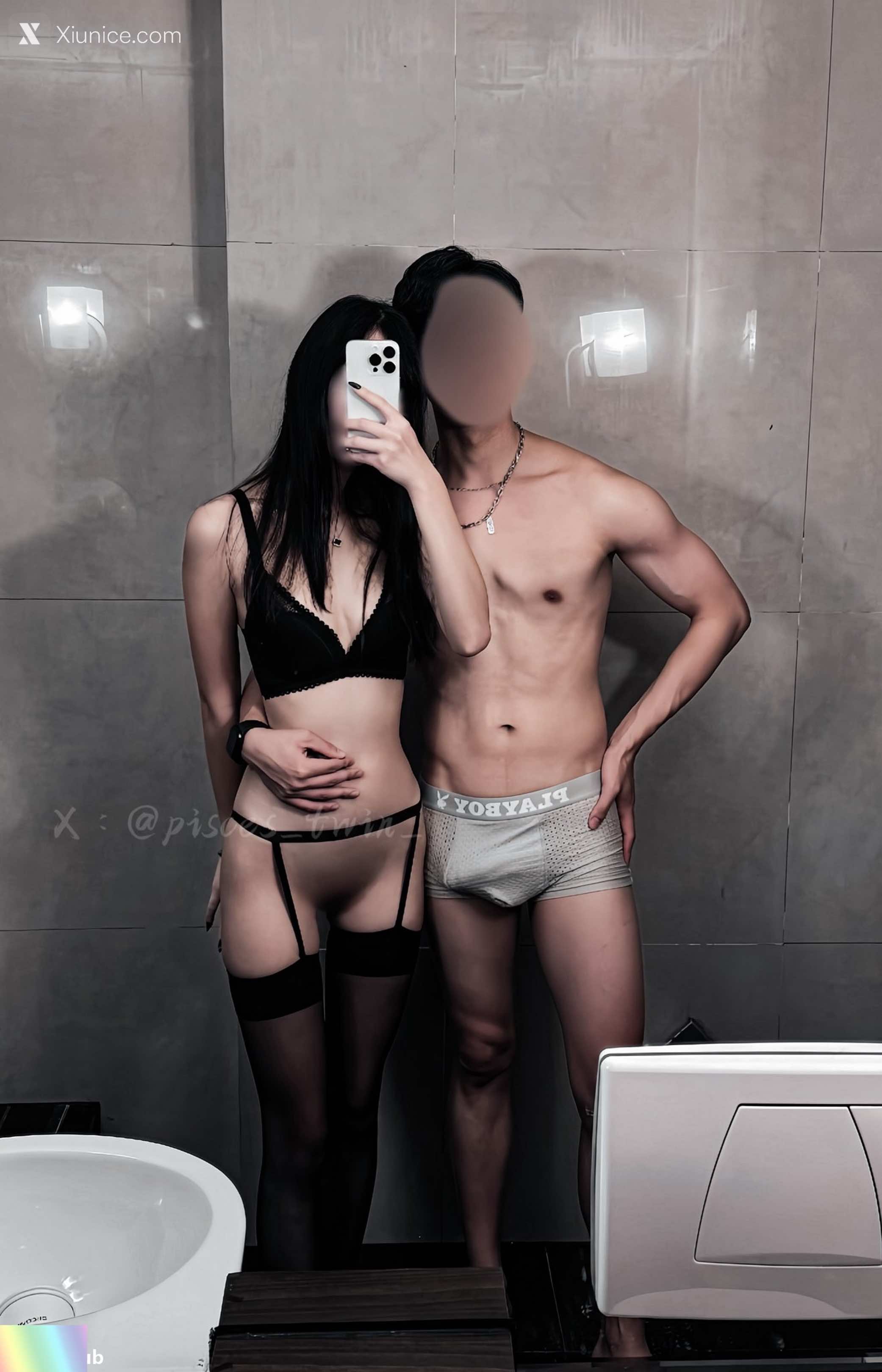 TWIN 才发现原来自己高潮的时候脚趾头会折起来了 反差白虎母狗人前露出调教 306