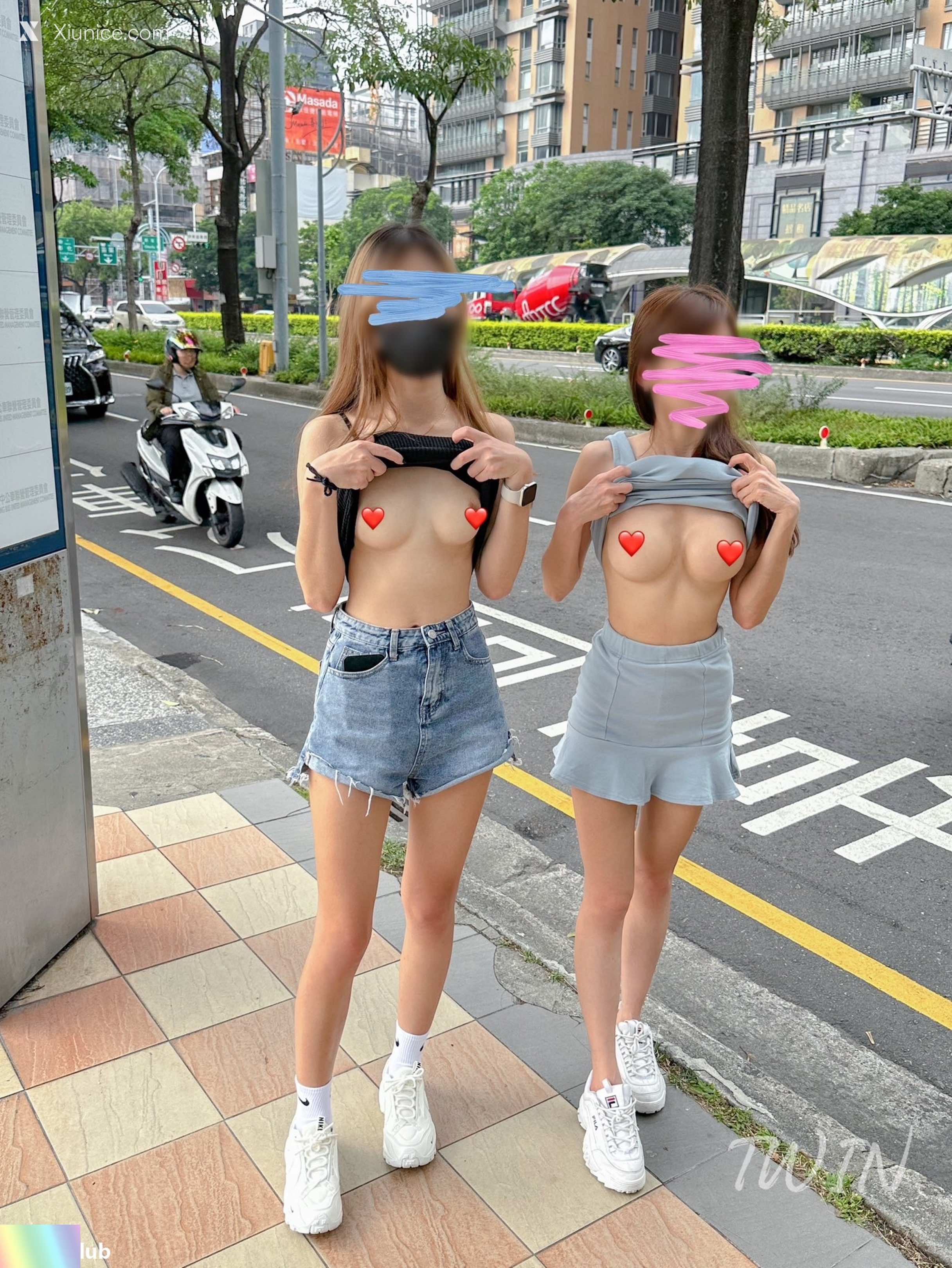 TWIN 才发现原来自己高潮的时候脚趾头会折起来了 反差白虎母狗人前露出调教 92