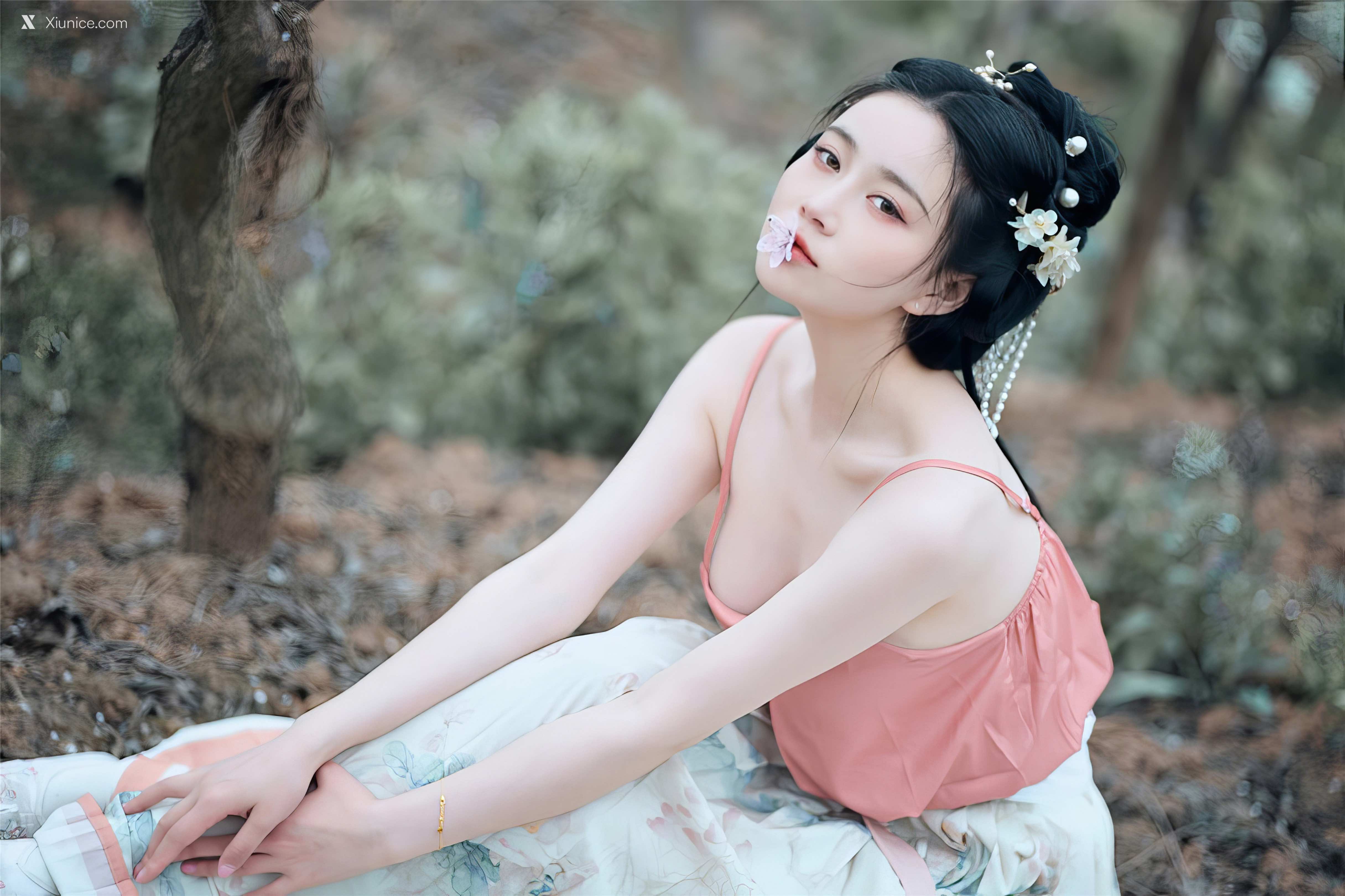 Coser 年年Nnian 三月花 32