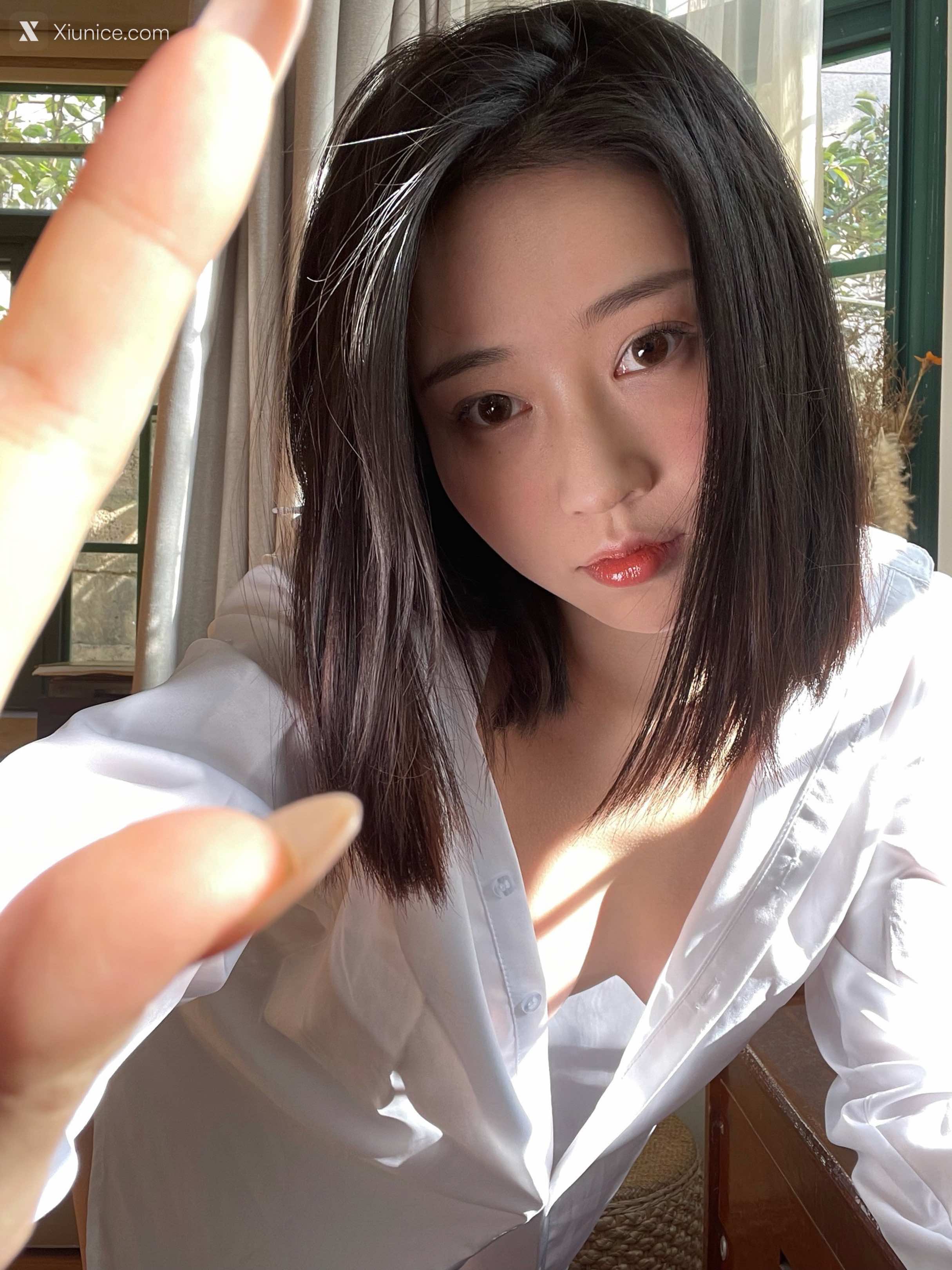 Coser 年年Nnian 光与年 15