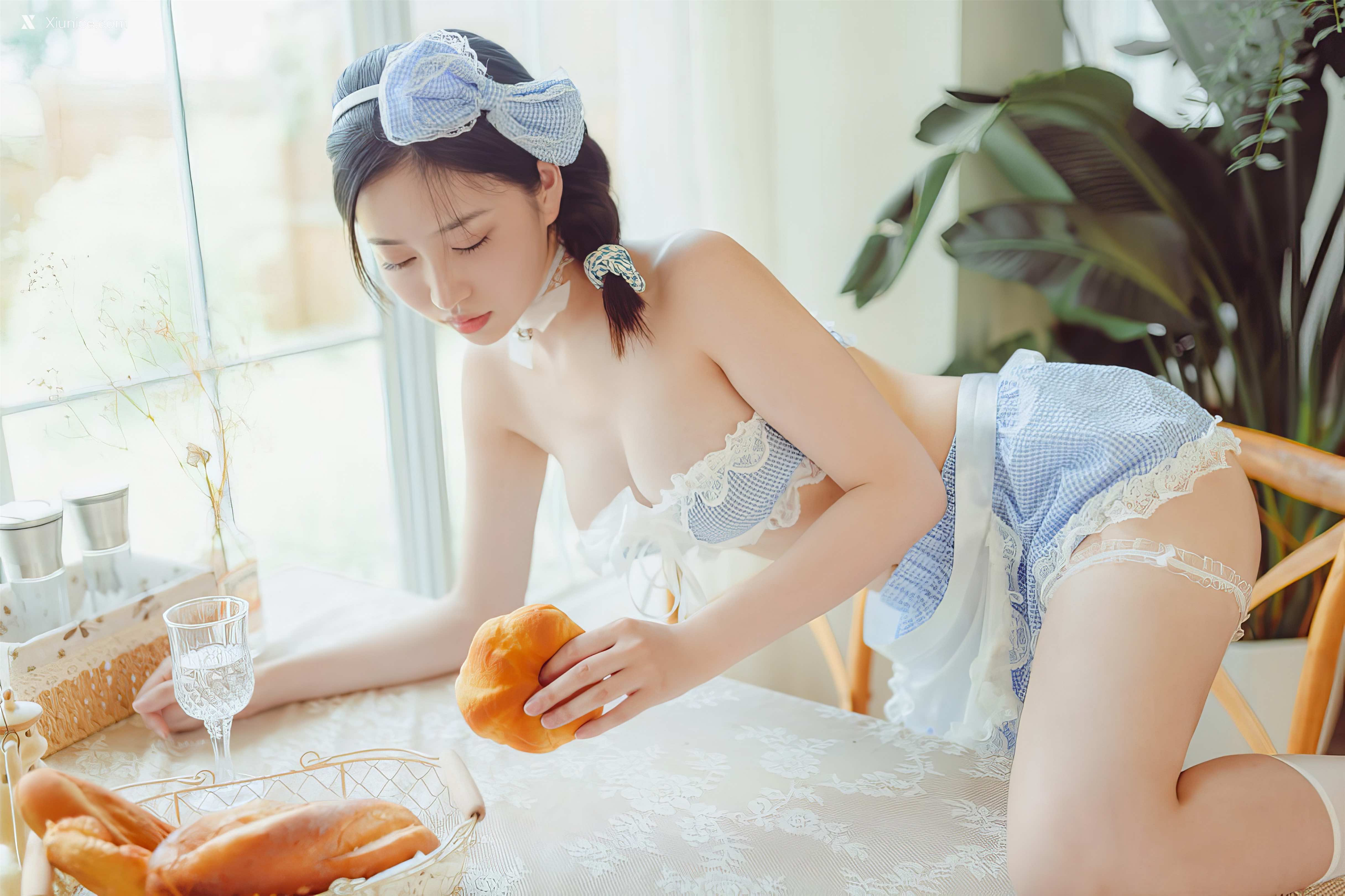 Coser 年年Nnian 厨娘 31