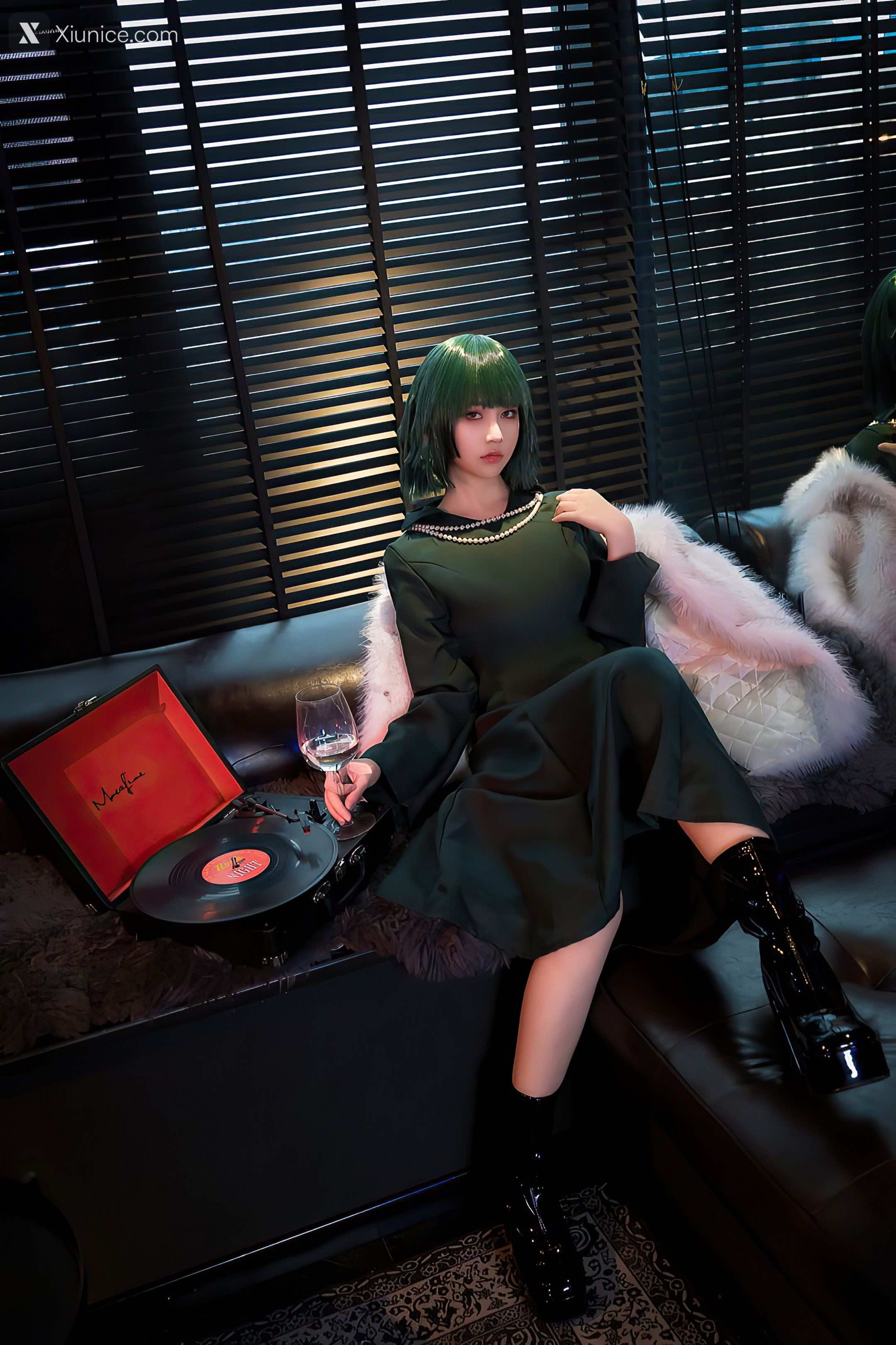 Coser 年年Nnian 地狱吹雪 32