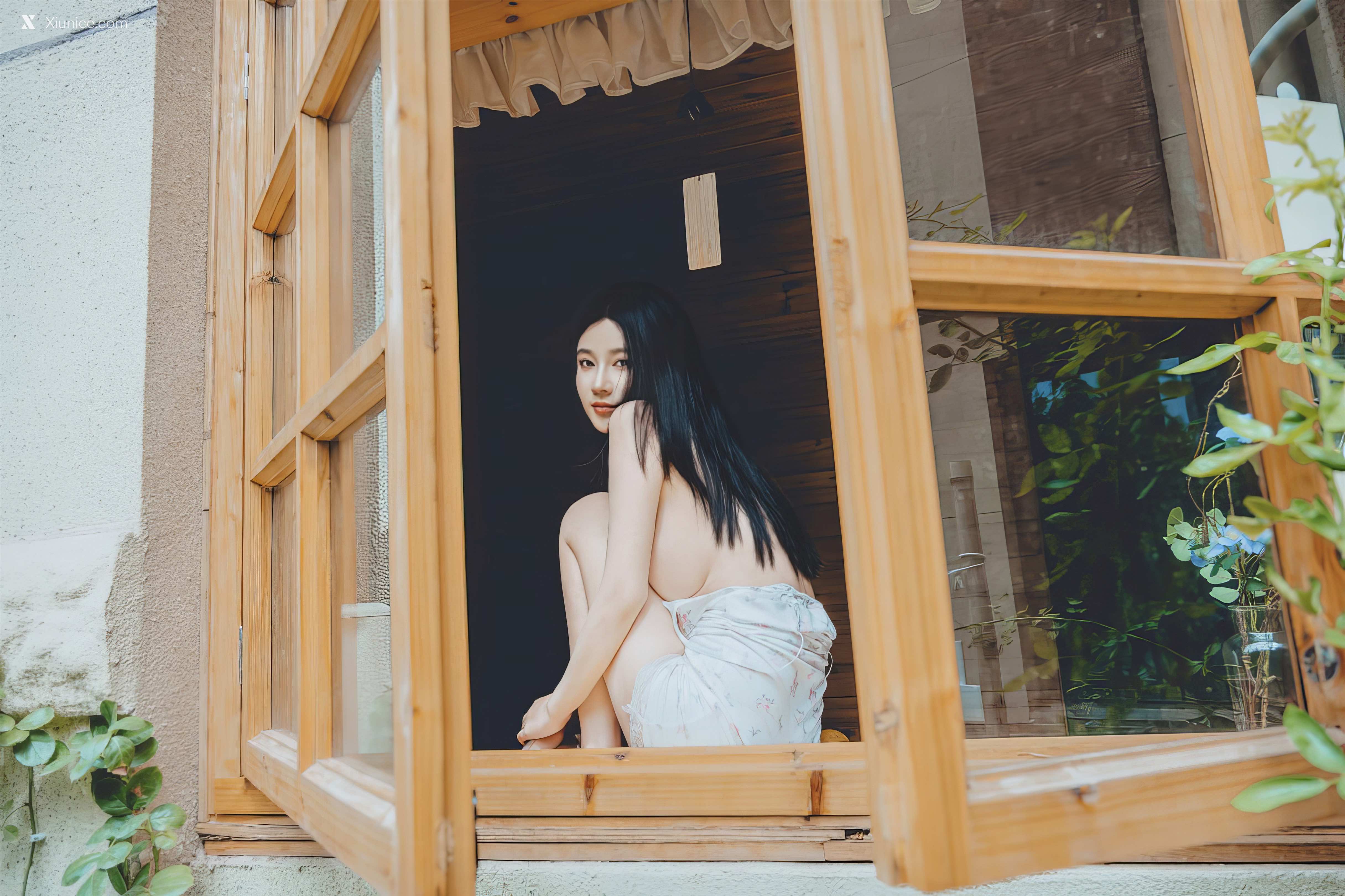 Coser 年年Nnian 展示柜 47