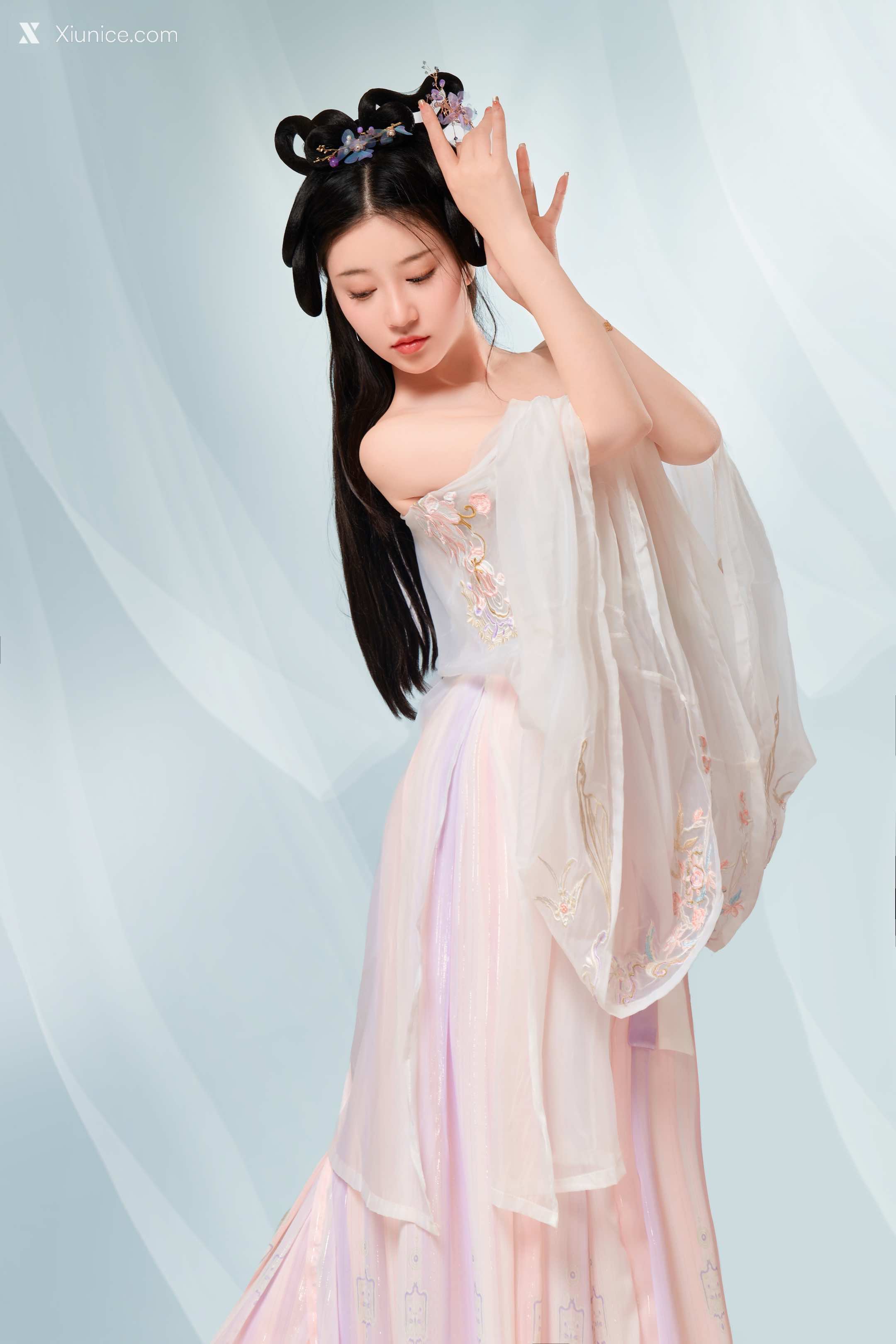 Coser 年年Nnian 春日之時 11
